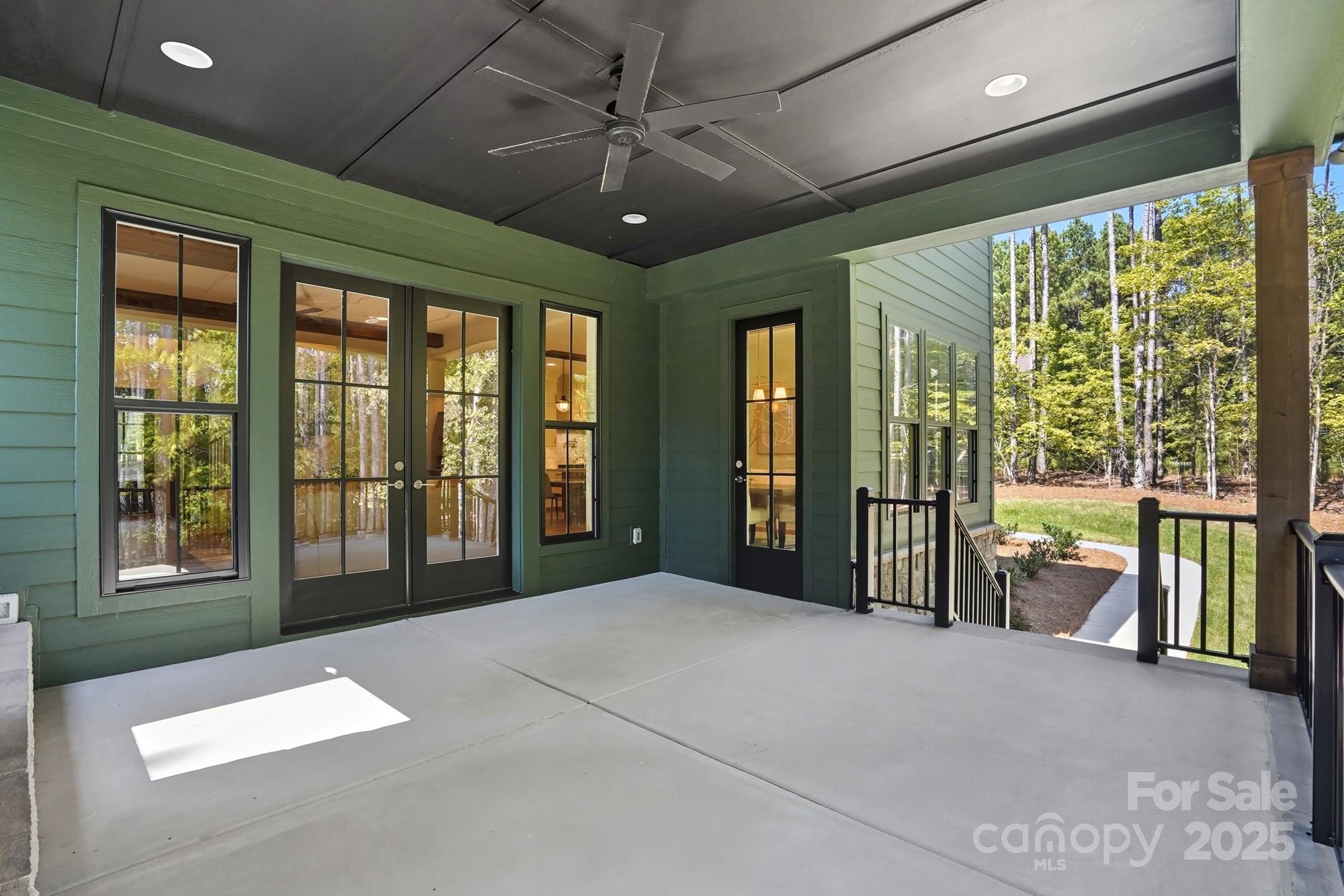 Falls Cove - Residential