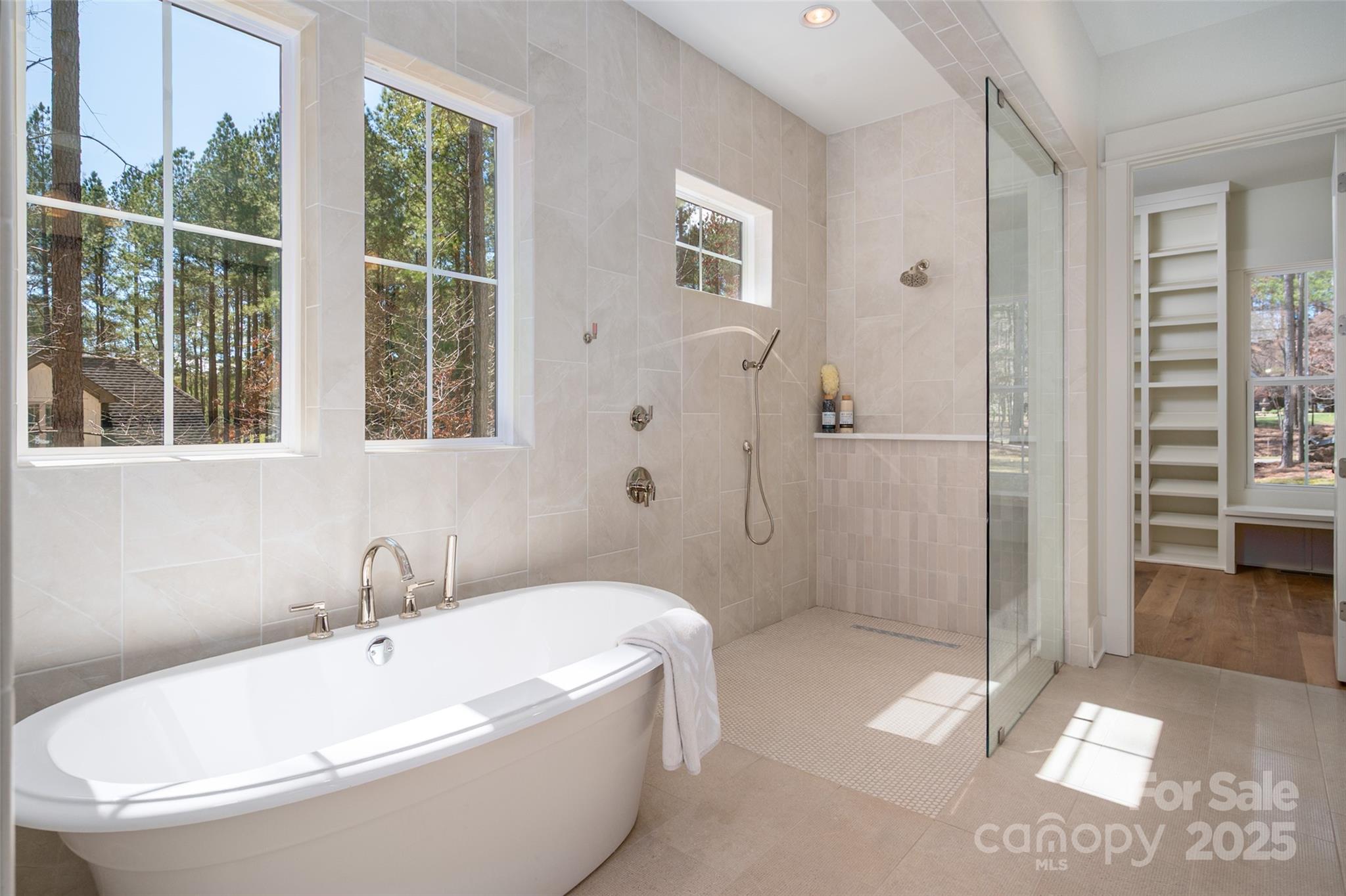 Falls Cove - Residential