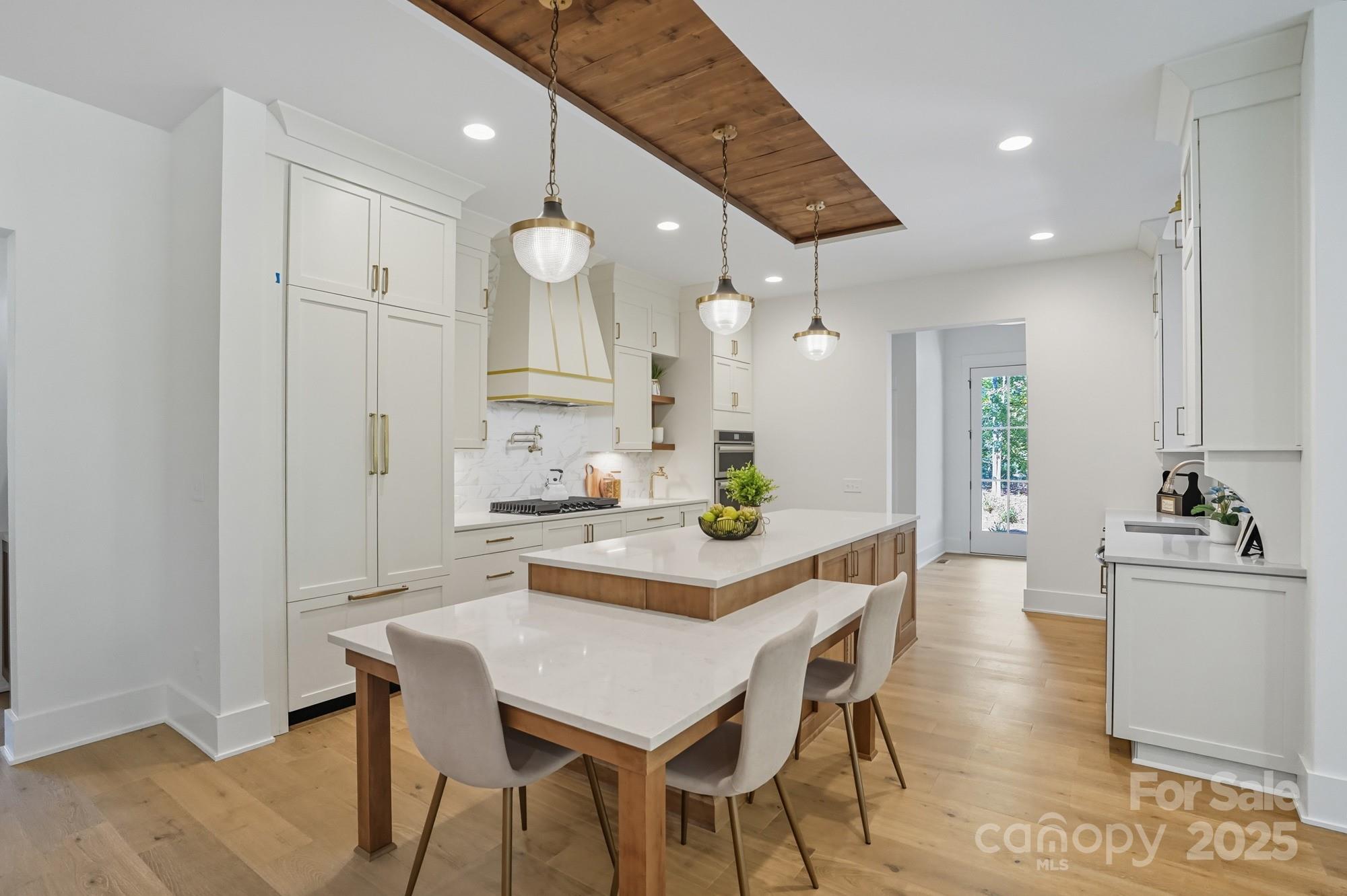 Falls Cove - Residential