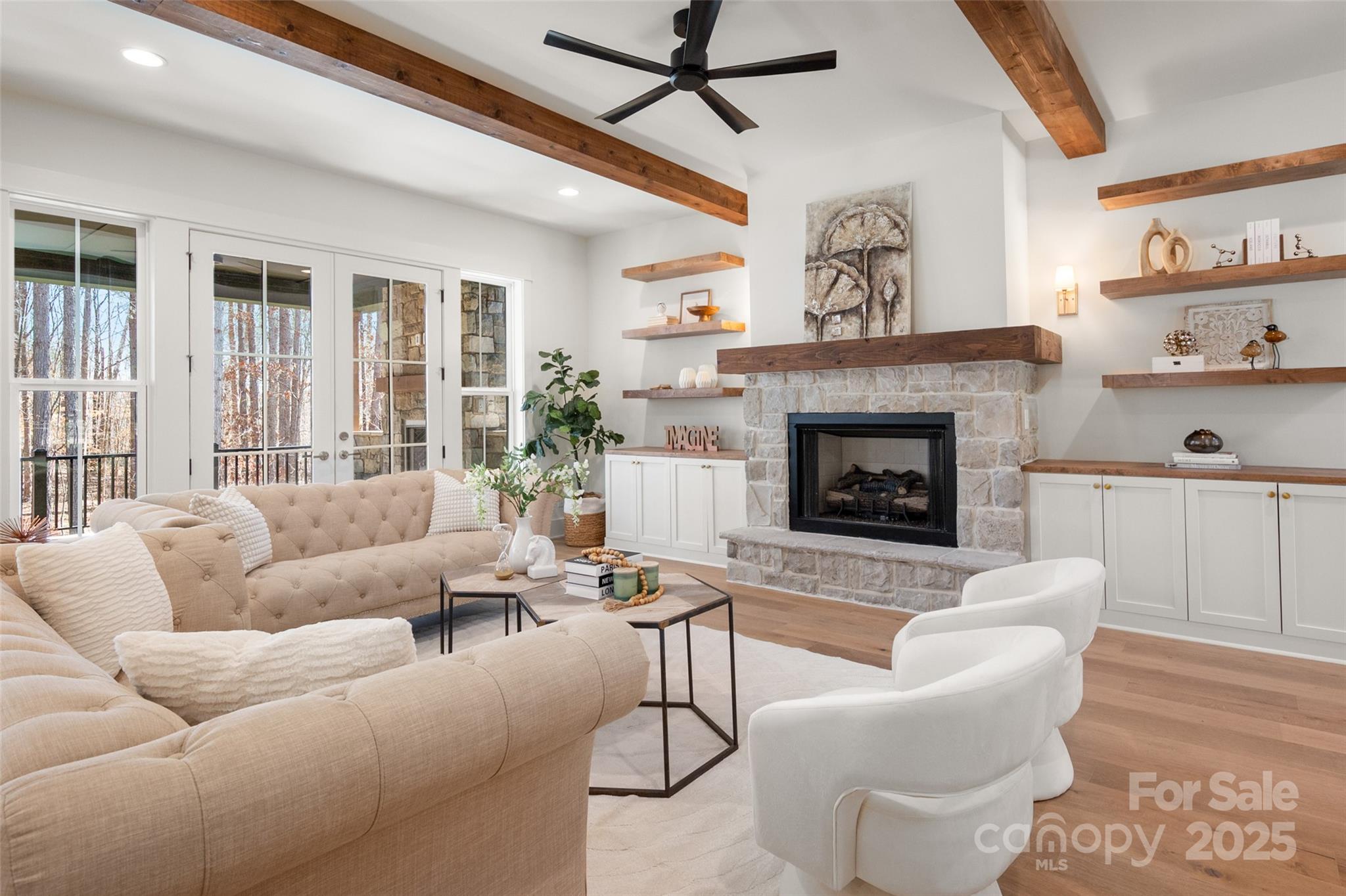 Falls Cove - Residential