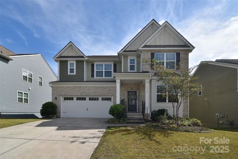 Photo of 11718 Maher Lane, Huntersville, NC 28078 (MLS # 4310217)