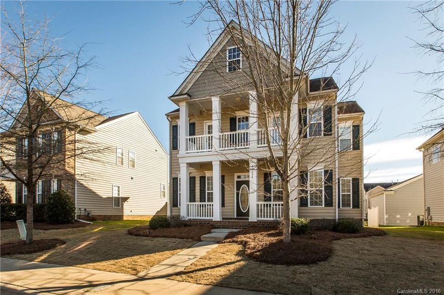 Charming curb appeal brings you in - style & condition keeps you here!  Great floor plan w entry hall, DR to left and LR/ Office w french doors to right.  Kitchen has granite, all appliances, tile backsplash, & loads of cabinets.  Kitchen open to Great Room for that wide open feel.  All Bedrooms nice sized, Jack & Jill bath, Master Bedroom has tray ceiling, large M. Bath & walk-in closet. Freshly painted throughout & professionally cleaned.  Location is close to shopping, theater, & good eats!