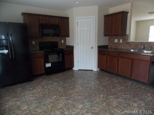 Kelly Woods - Residential Lease