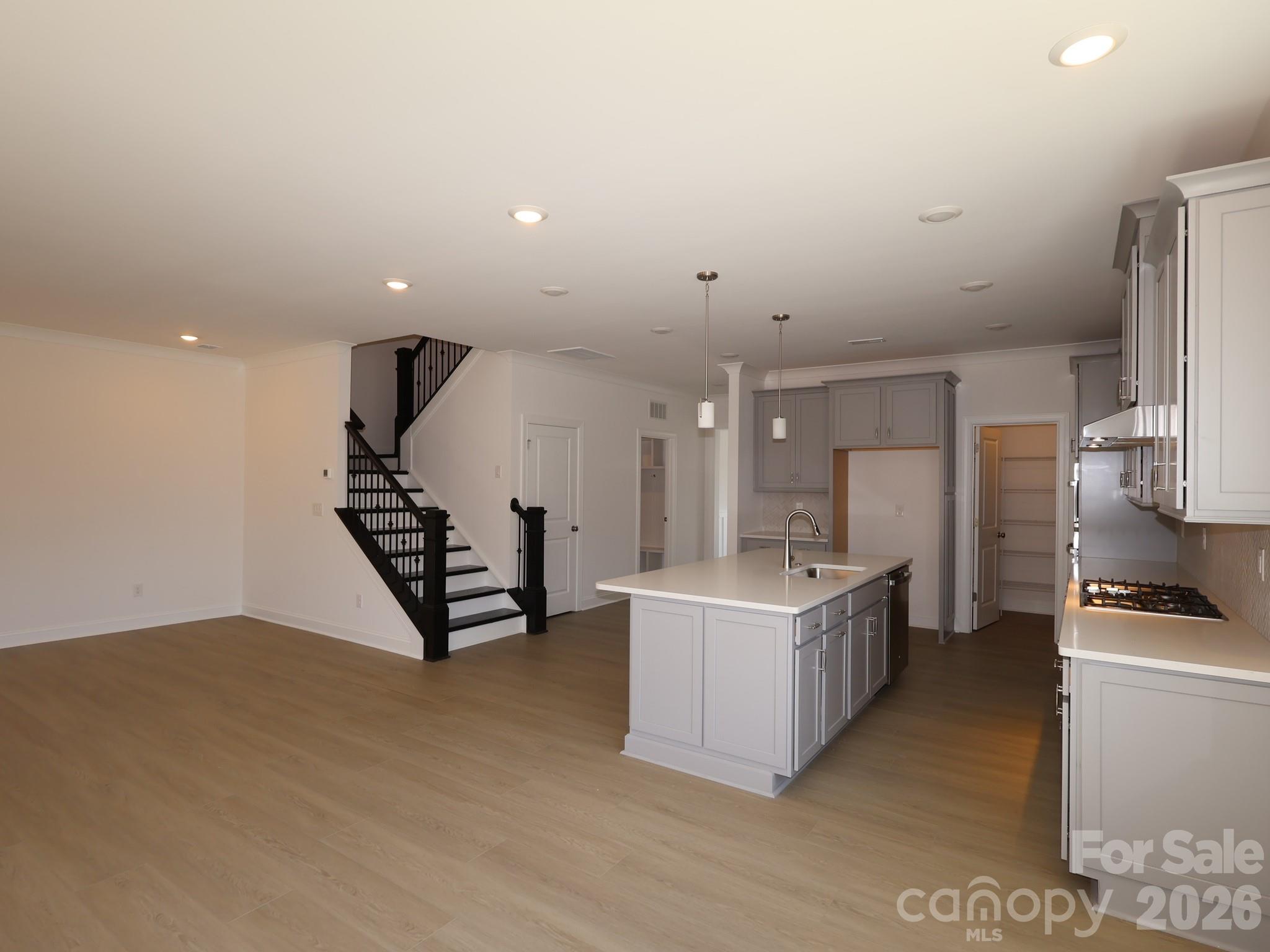 2960 Ballenger Street