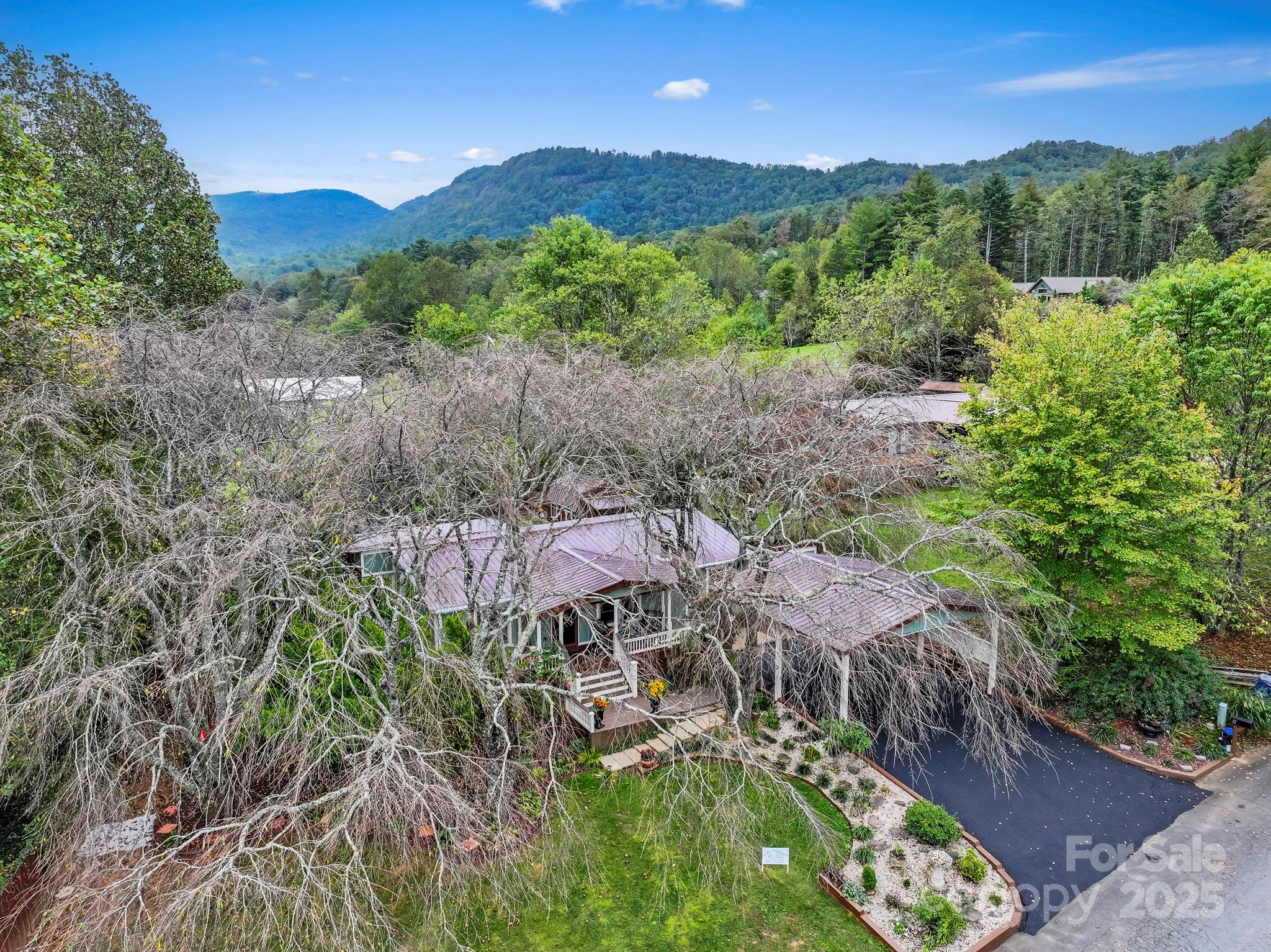 Mountain Shadows - Residential