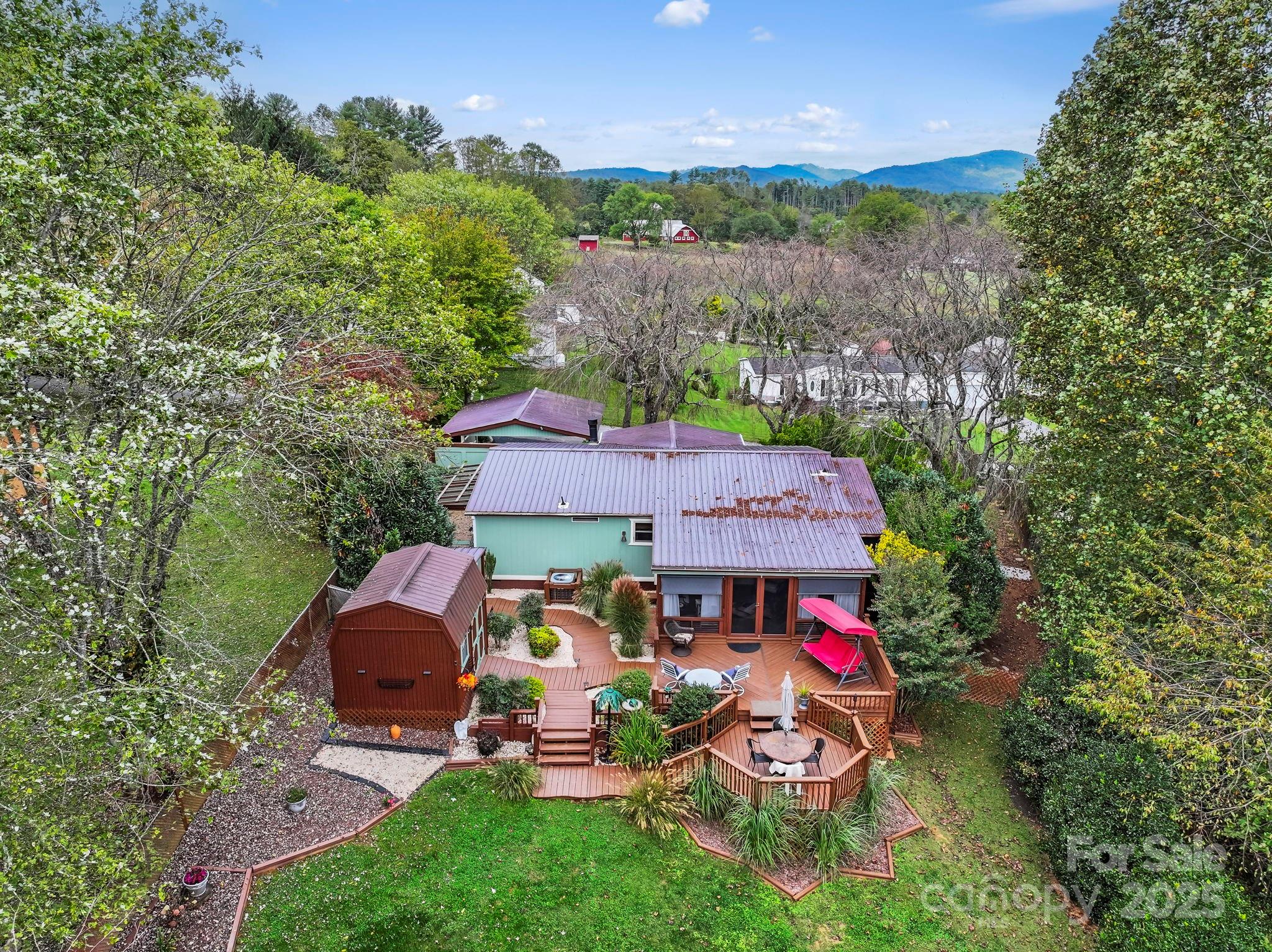 Mountain Shadows - Residential