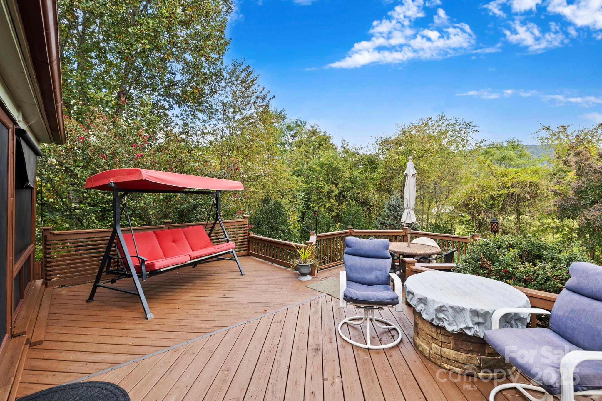 Mountain Shadows - Residential