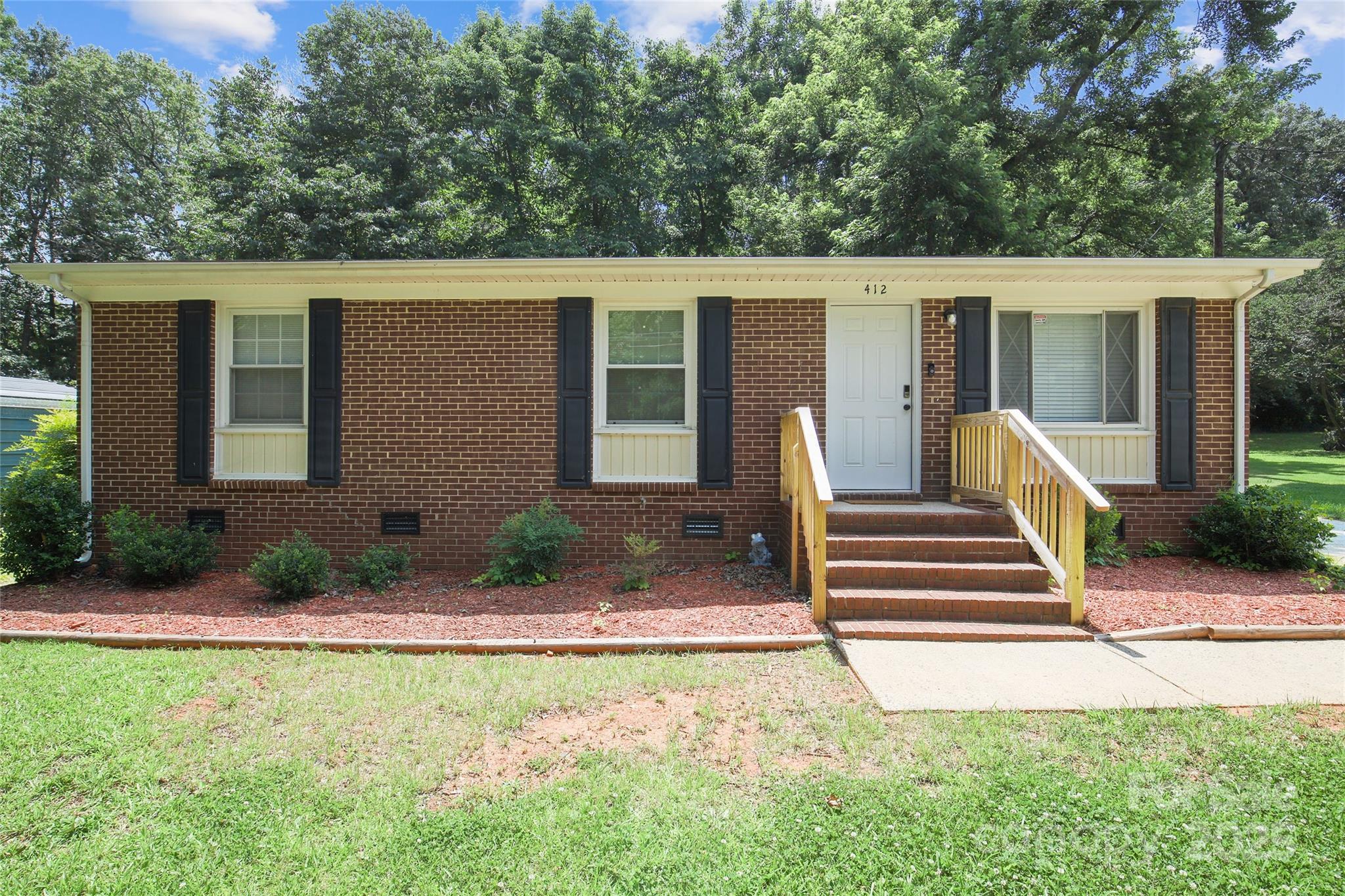 412 Capps Hill Mine Road