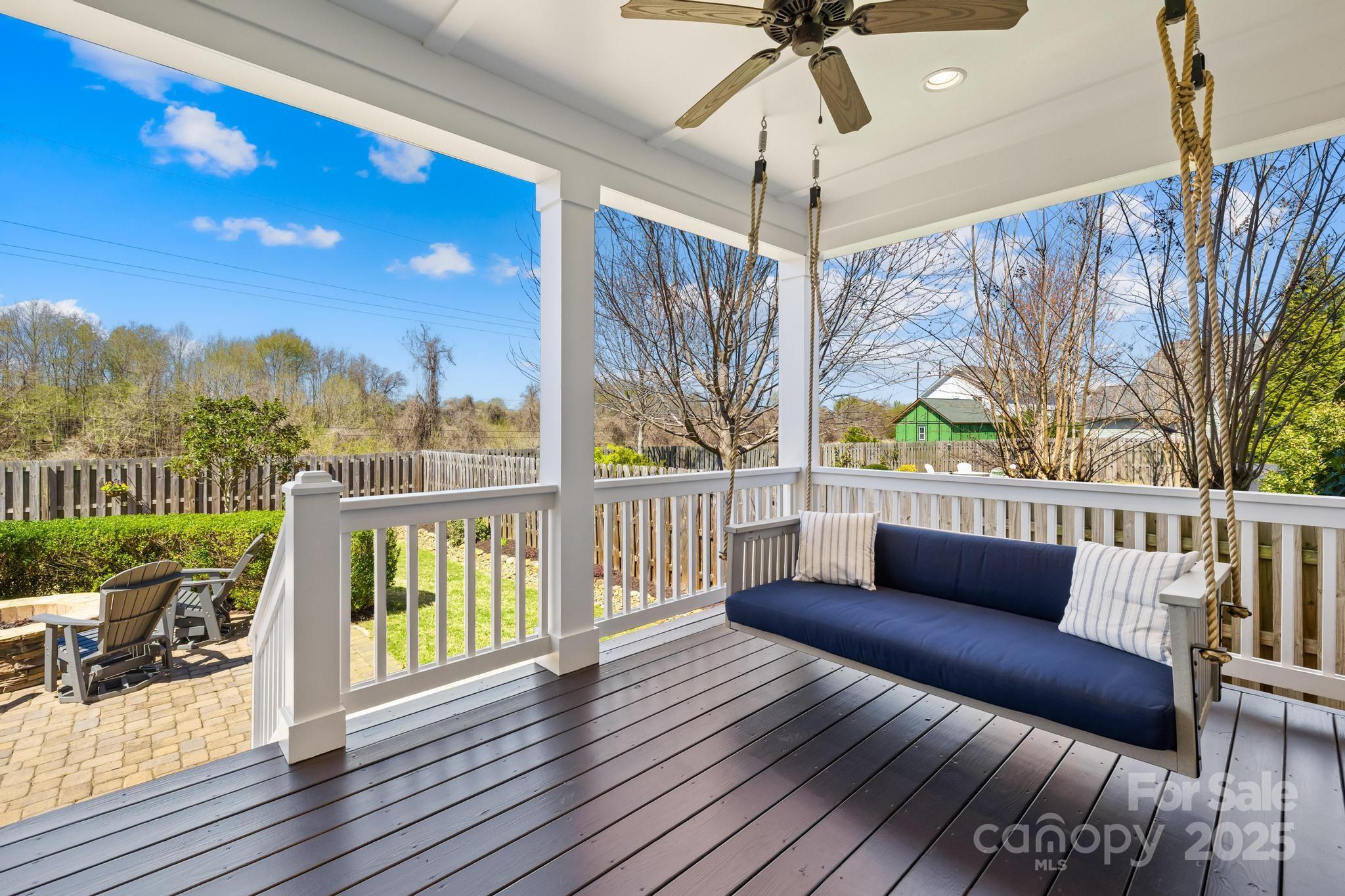 Riverwalk - Residential