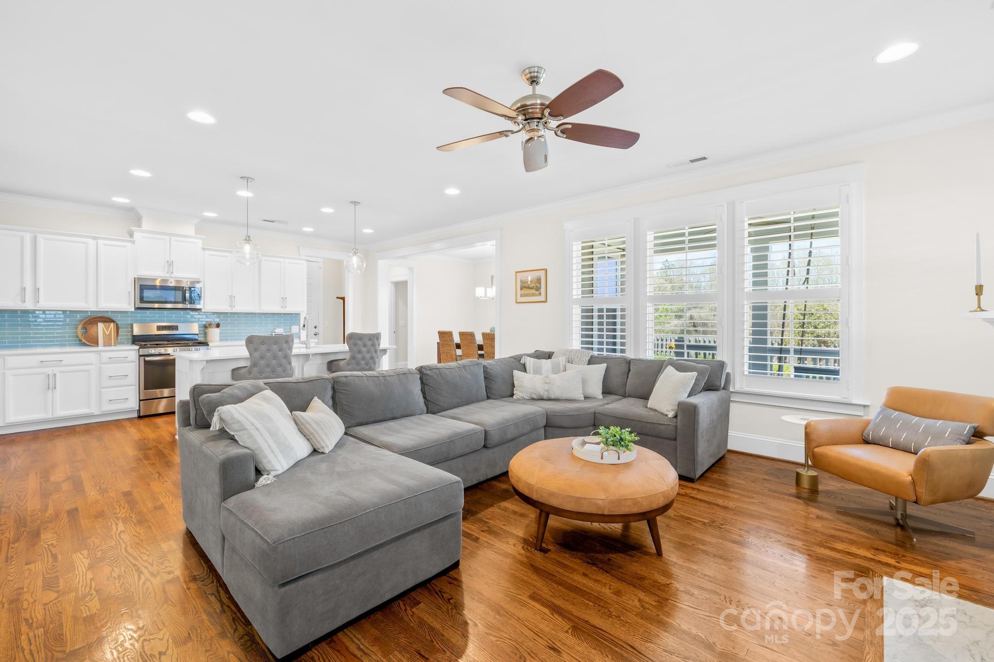 Riverwalk - Residential