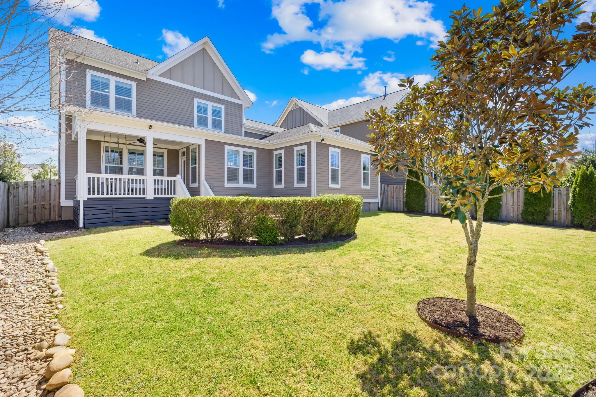 Riverwalk - Residential