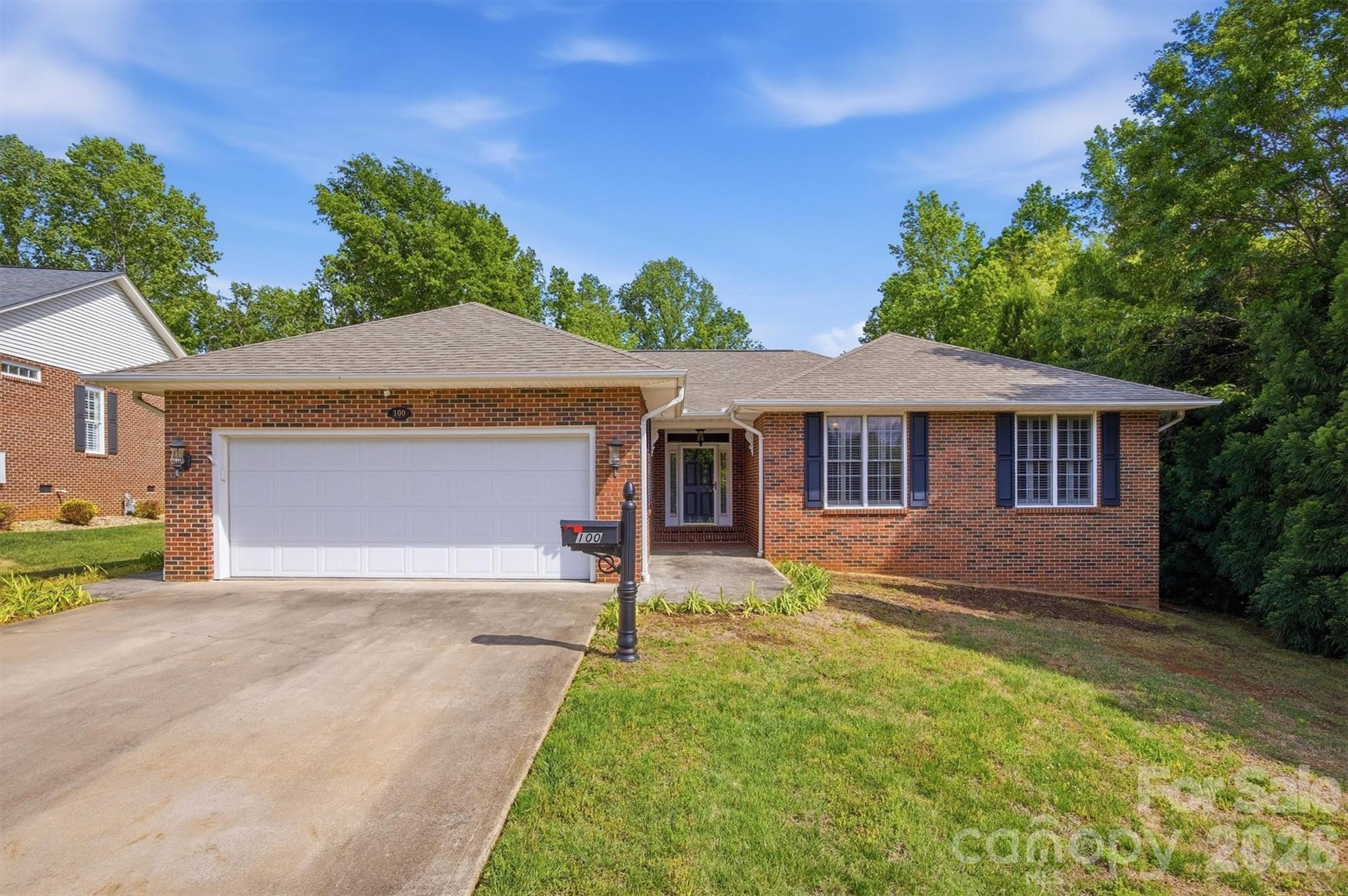 100 Crosscreek Drive