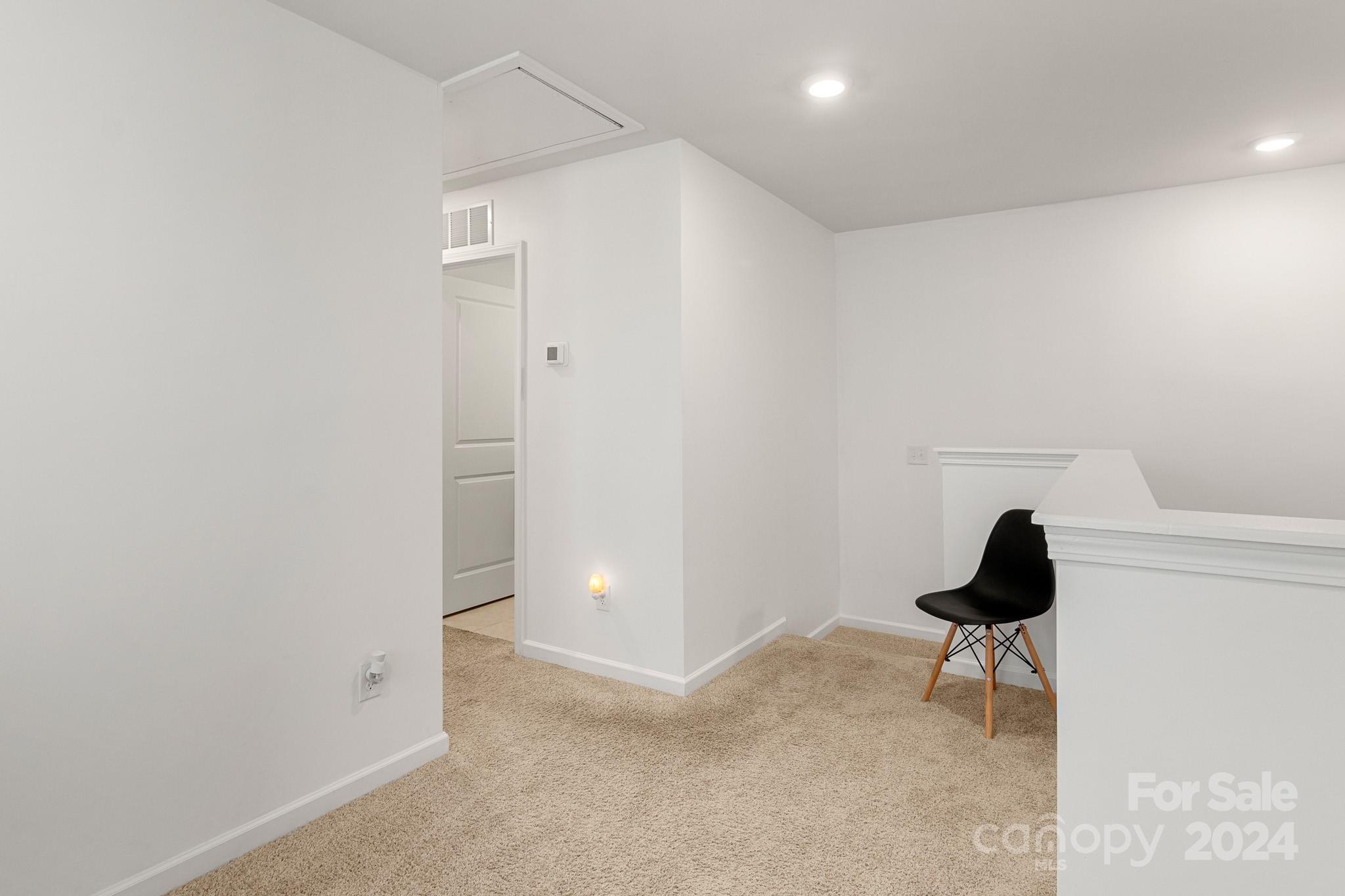 The Village At Ivy Ridge - Residential