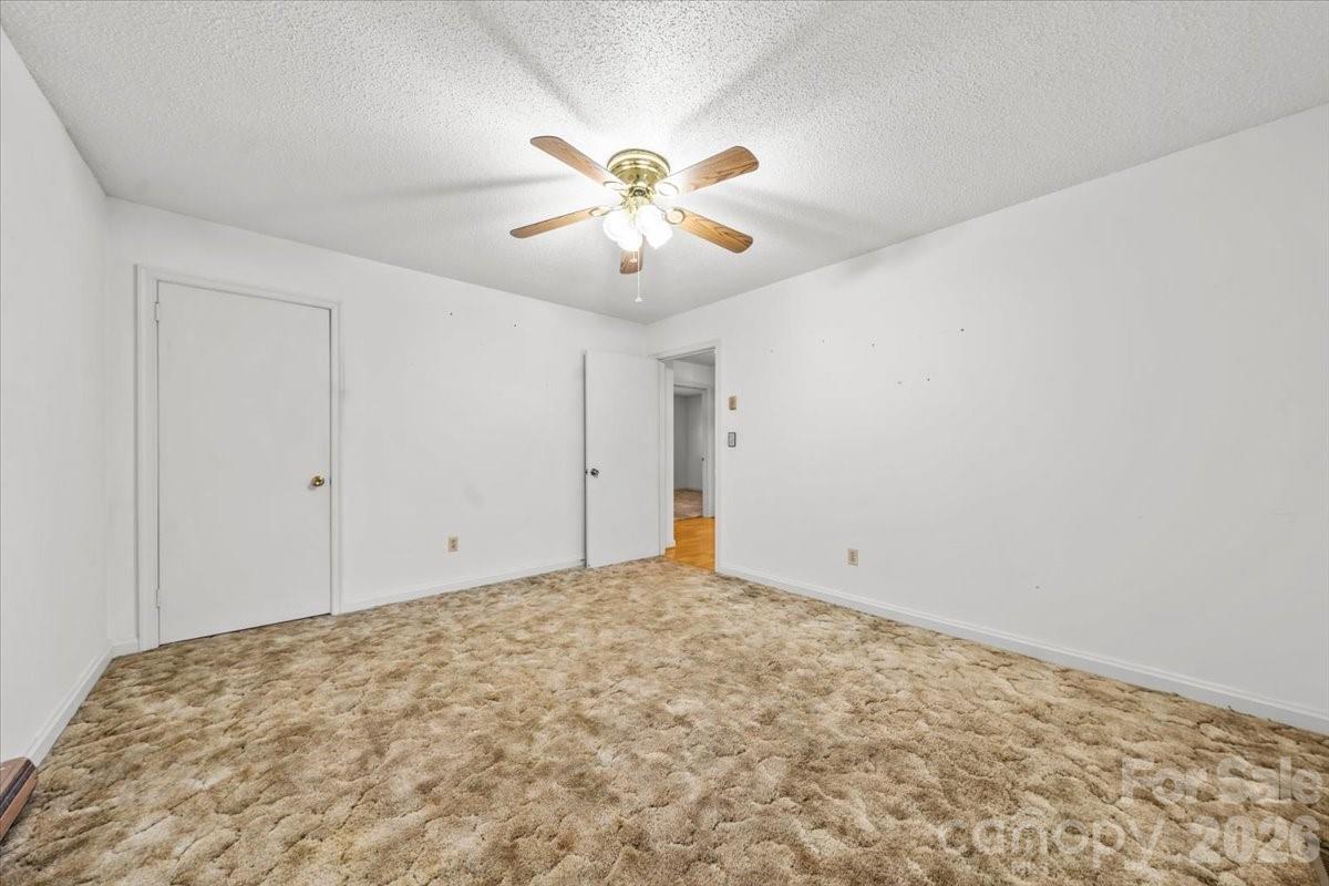 Holly Hills - Residential