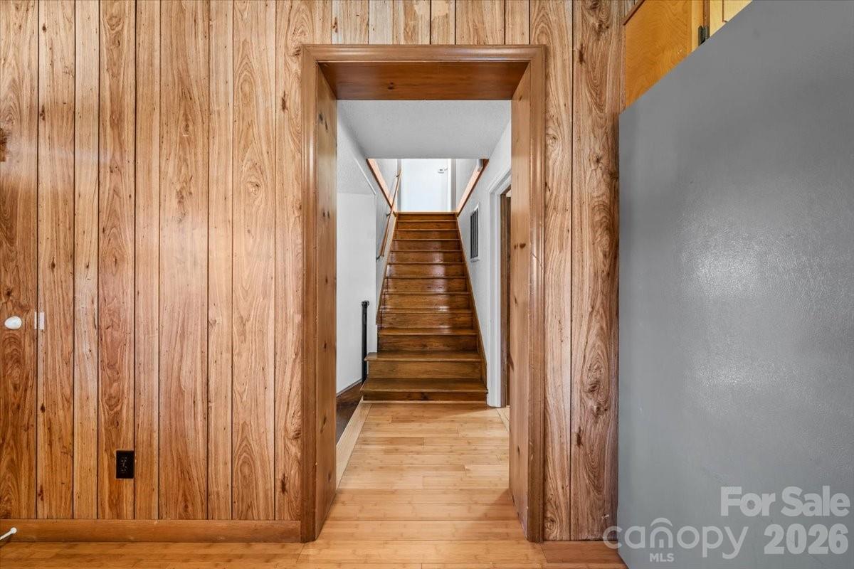 Holly Hills - Residential