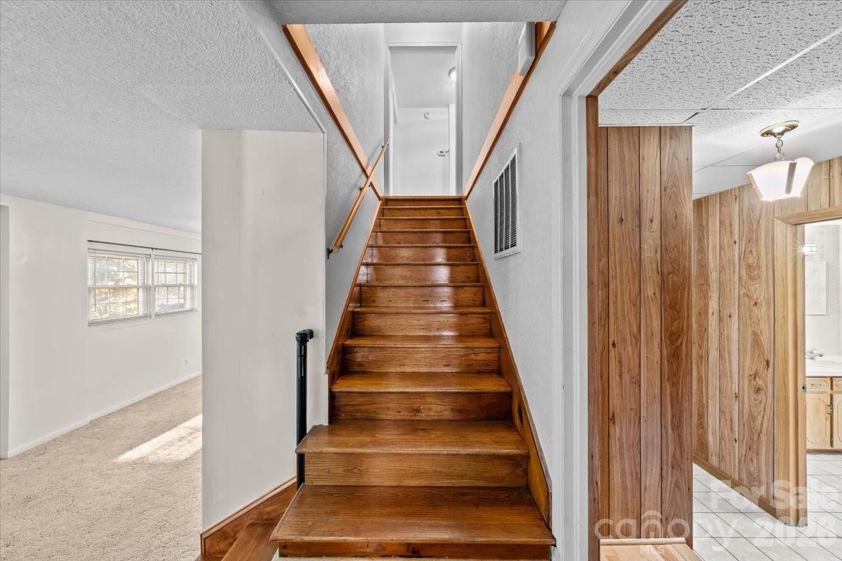 Holly Hills - Residential