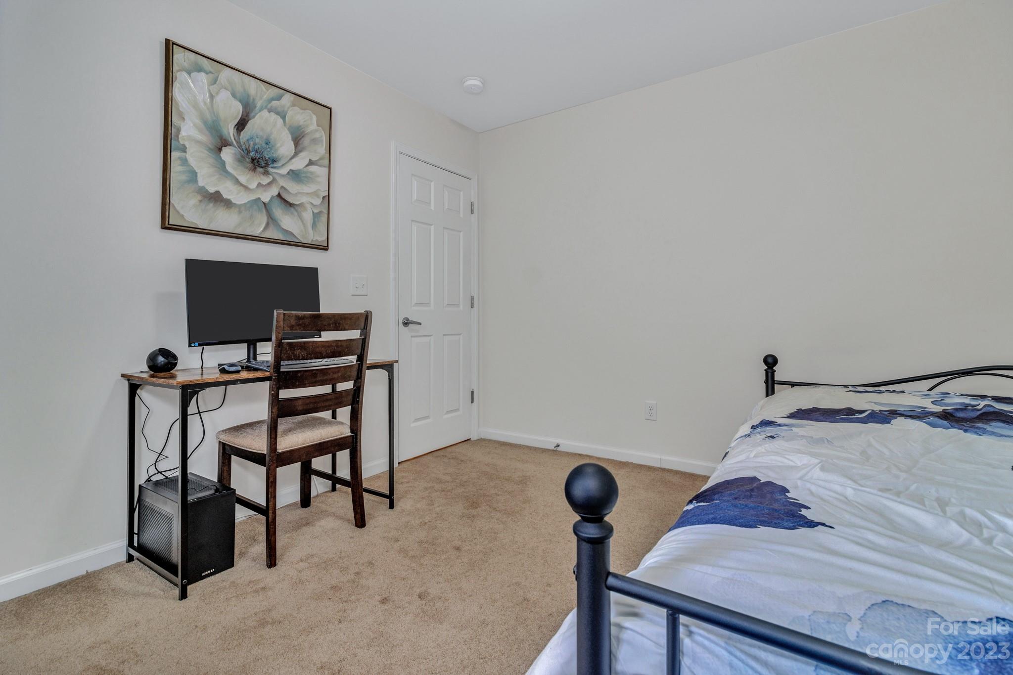 Waightstill Mountain - Residential