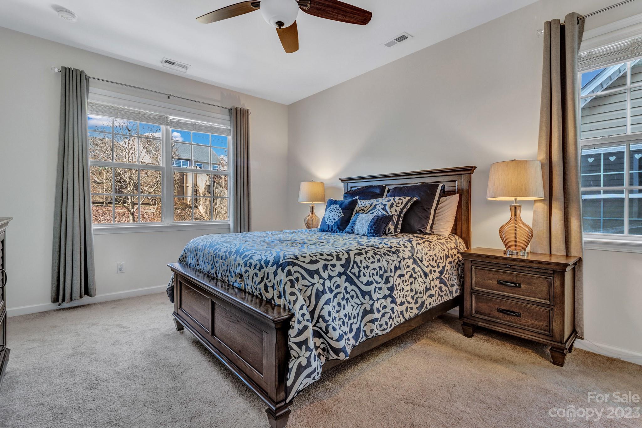 Waightstill Mountain - Residential