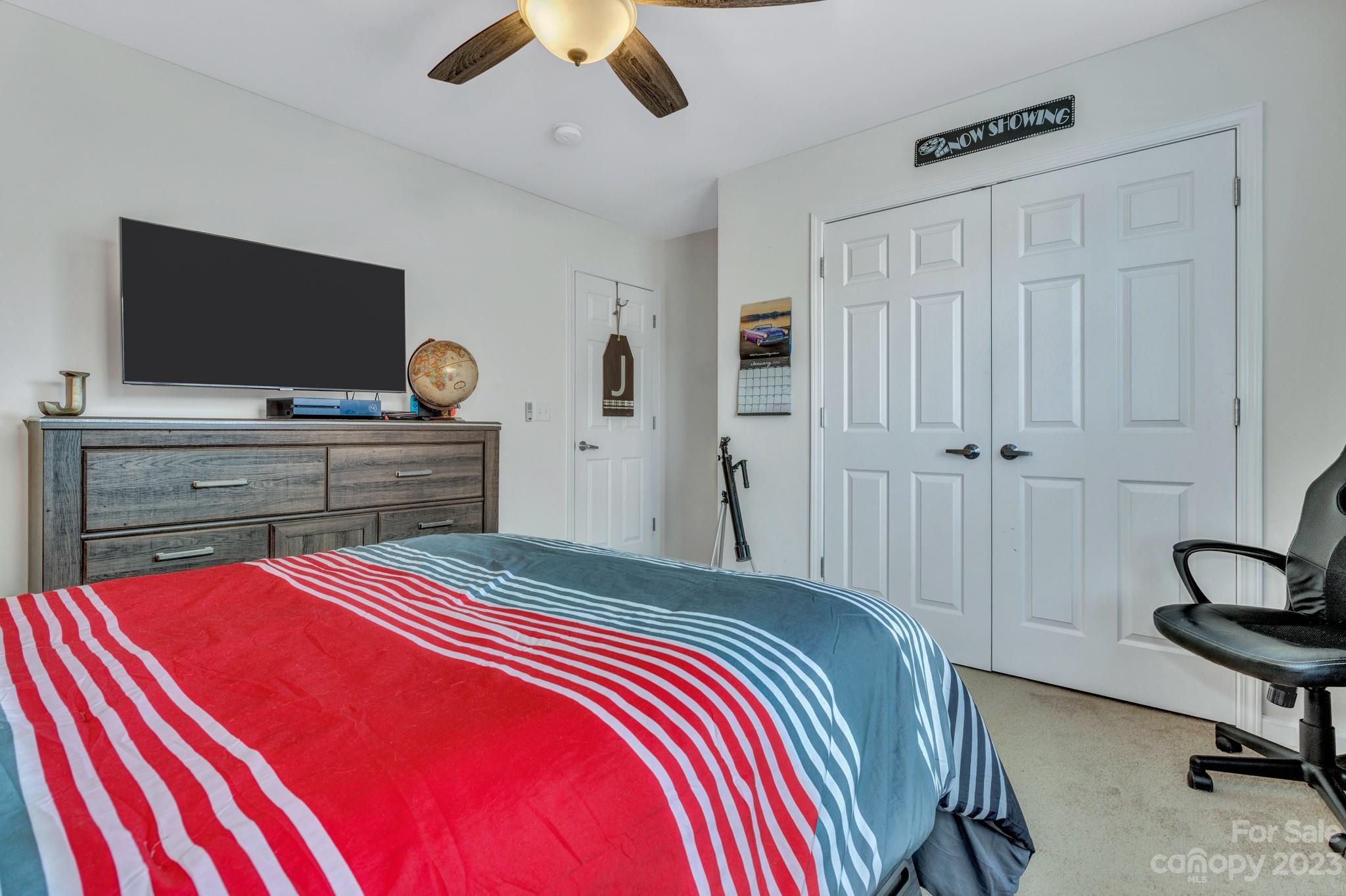 Waightstill Mountain - Residential