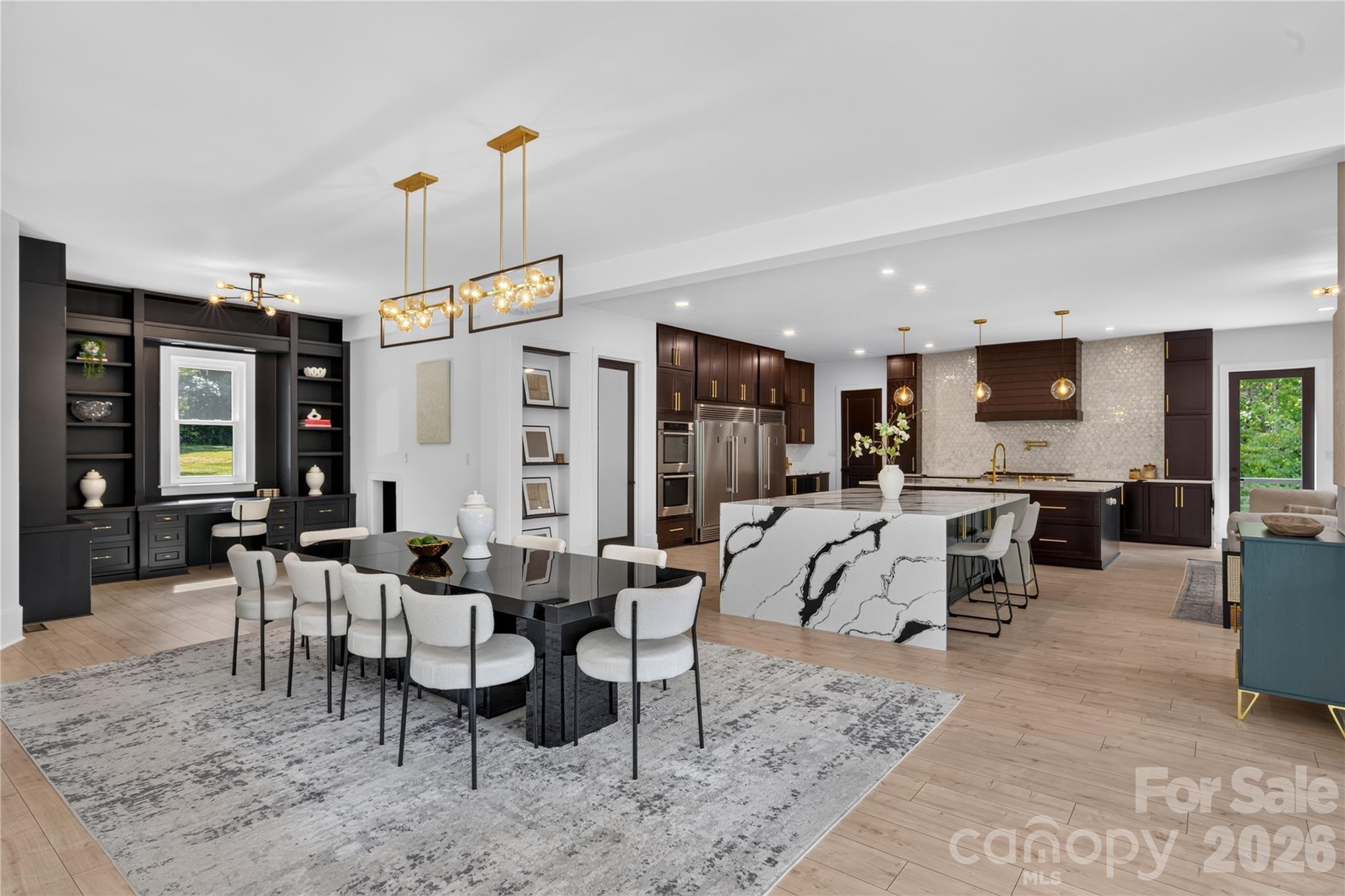 8512 Prince Valiant Drive