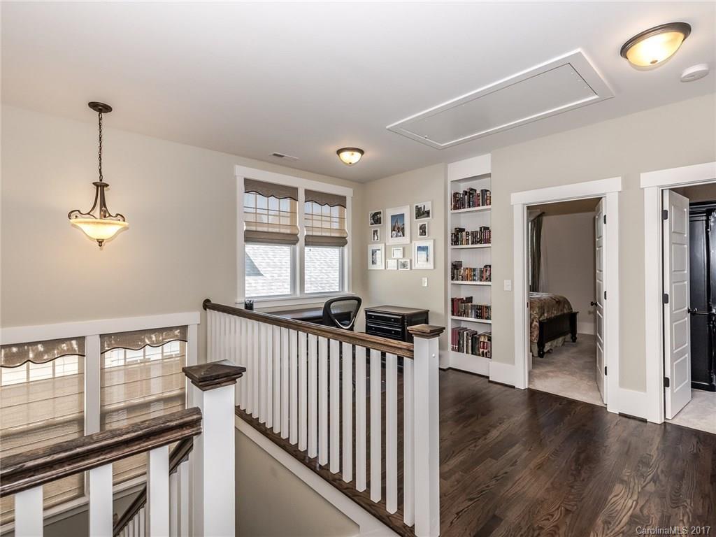 Riverwalk - Residential