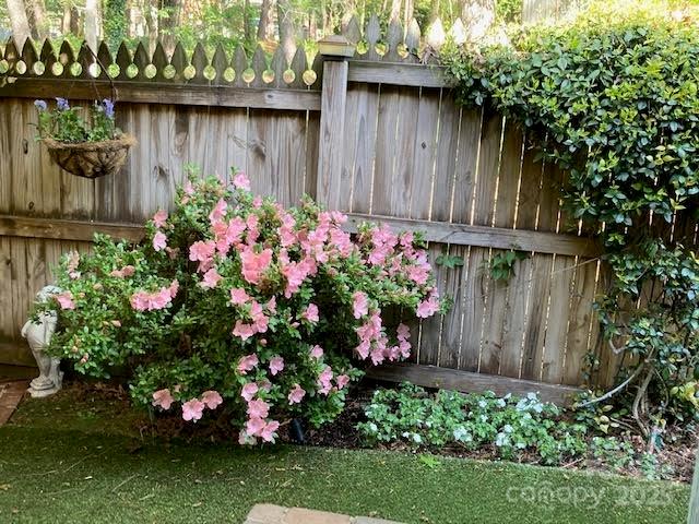 Sardis Forest Patio Homes - Residential