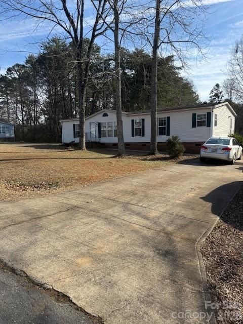 127 Knight N Gail Drive Mooresville NC 28115