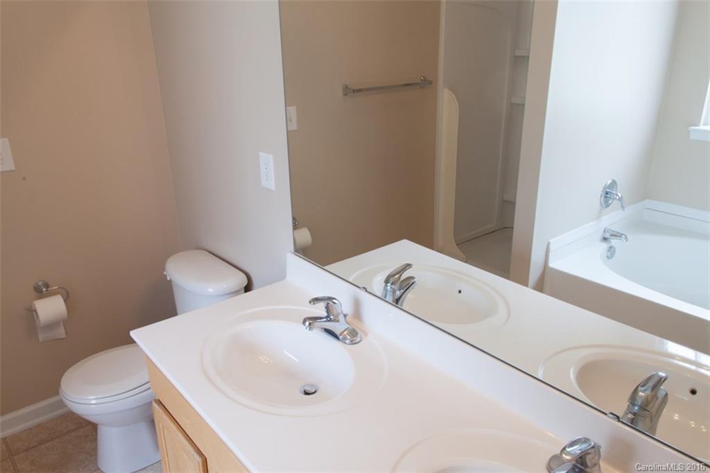 Forest Oaks - Residential