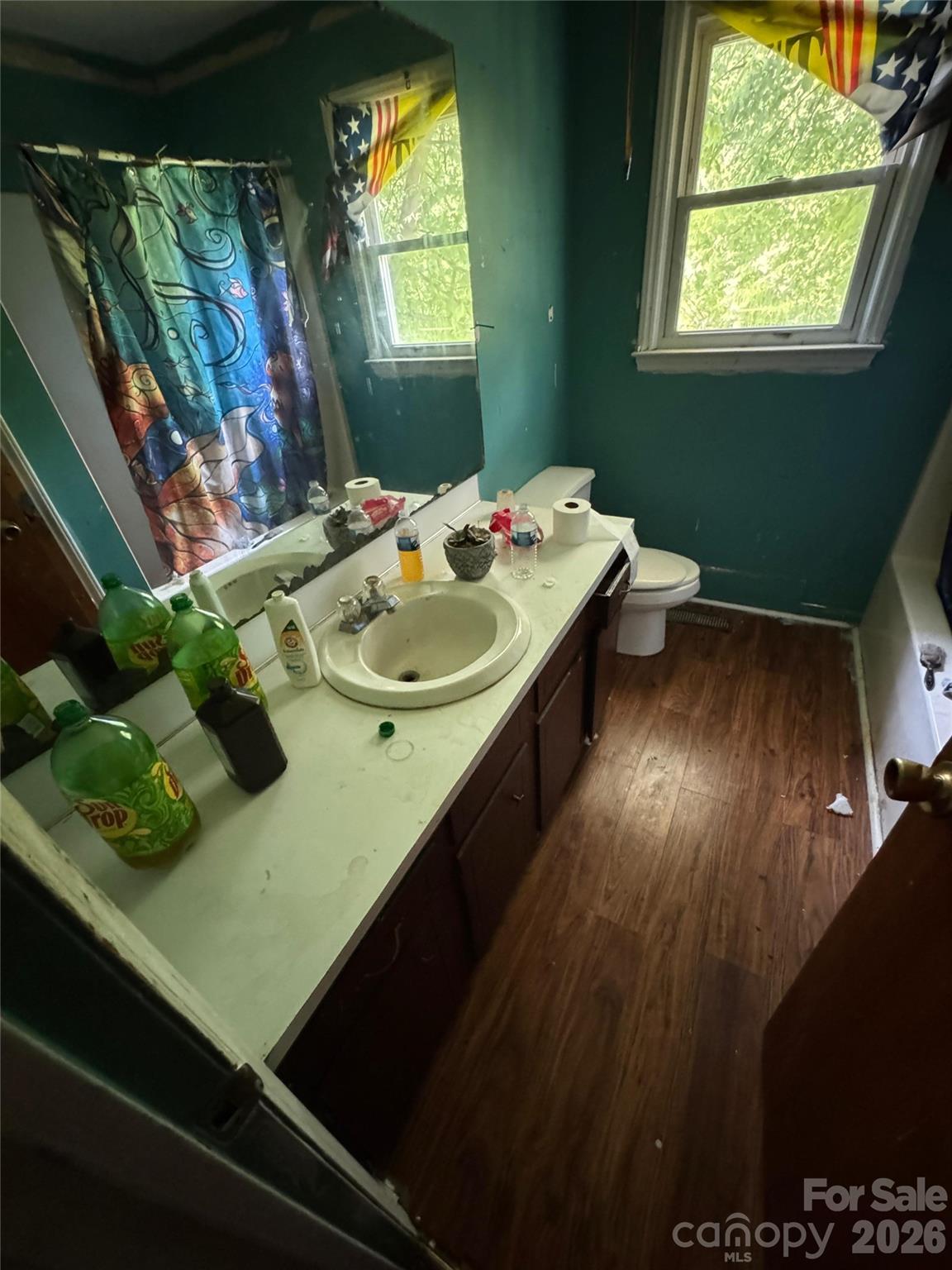 Lake Terrace - Residential