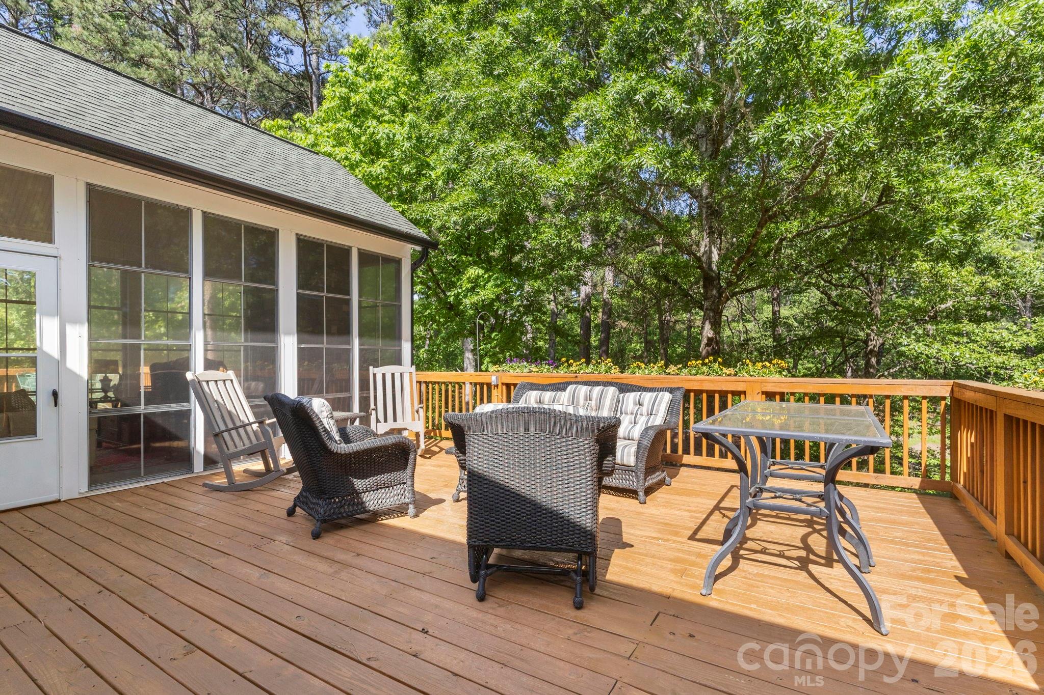 Ivy woods - Residential