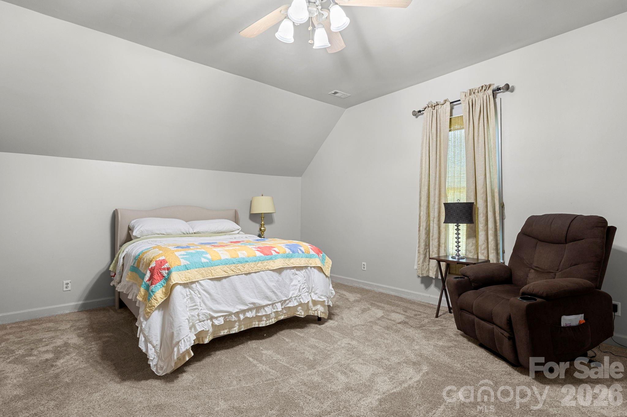 Ivy woods - Residential