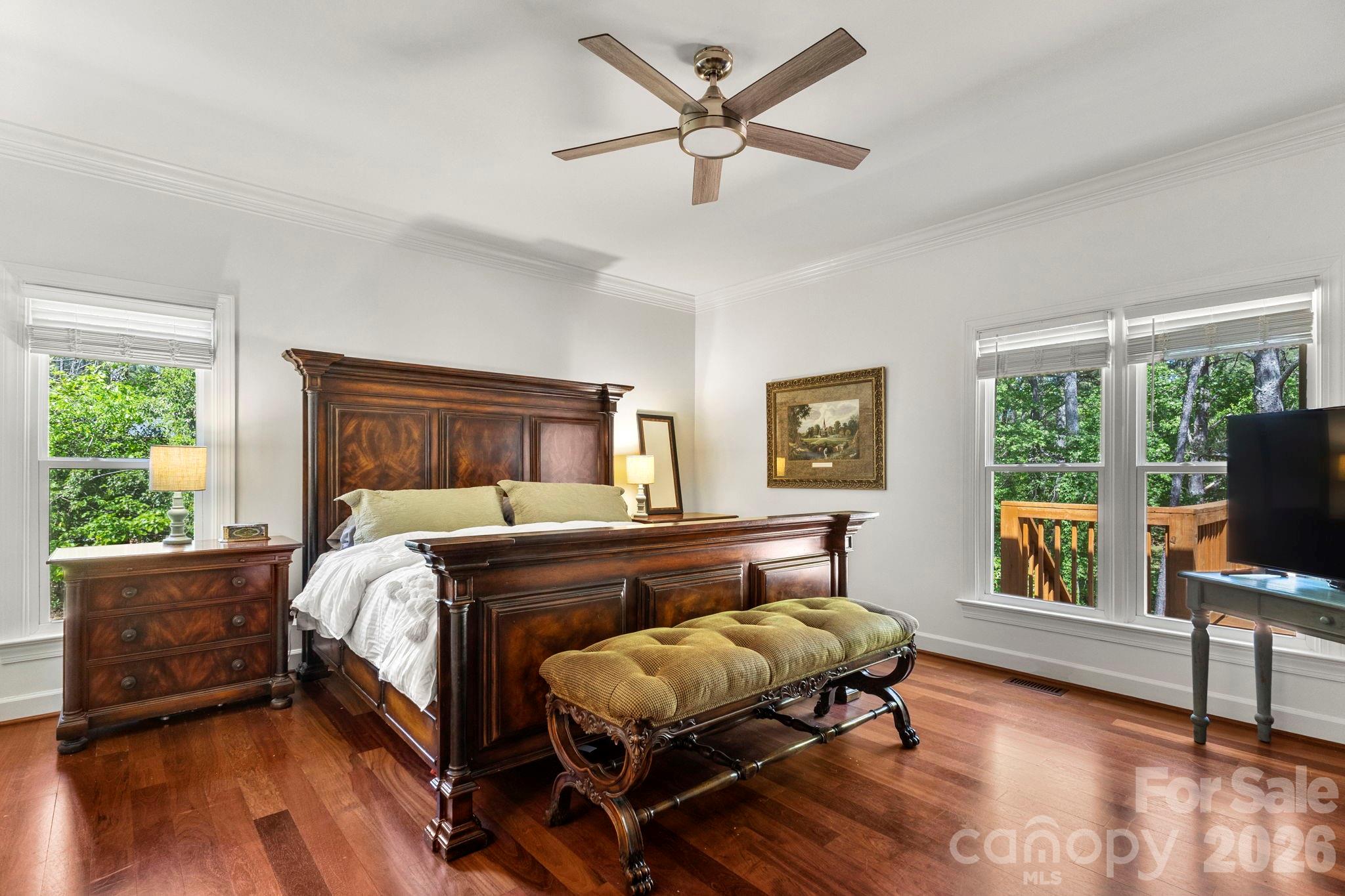 Ivy woods - Residential