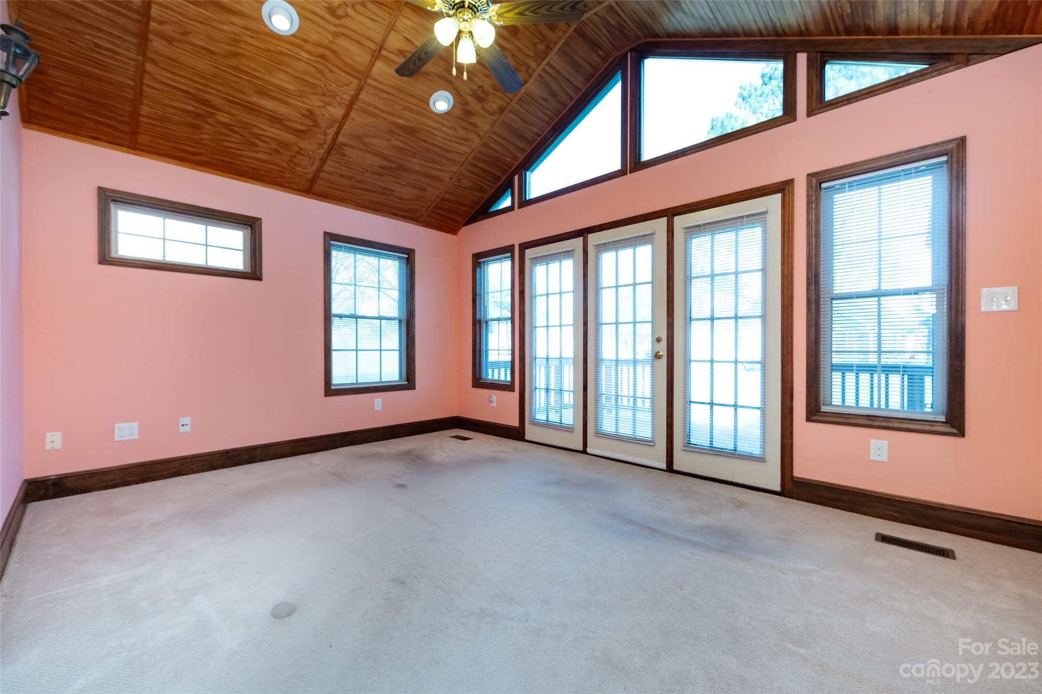 Sherwood Forest - Residential