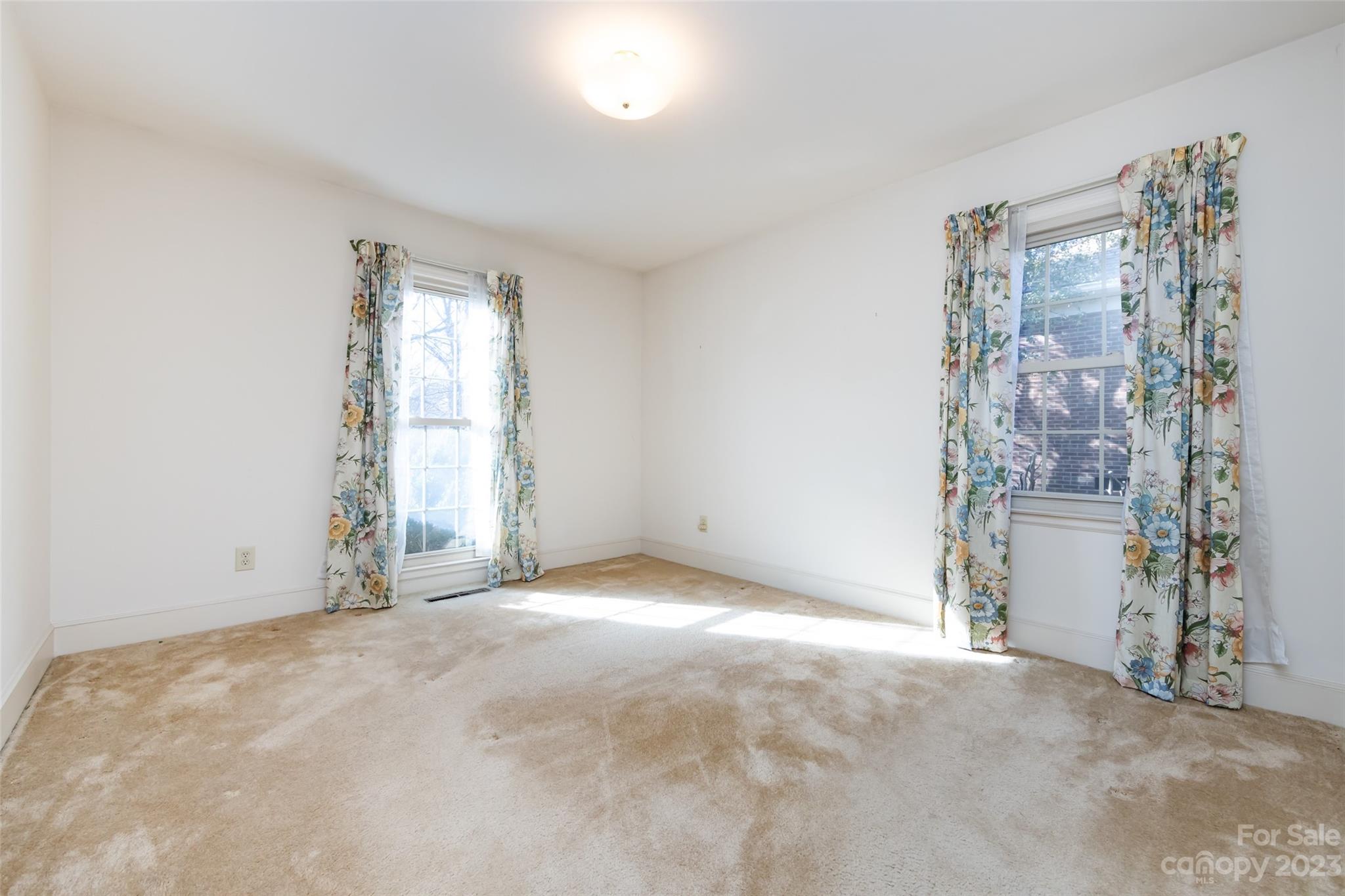 Sherwood Forest - Residential