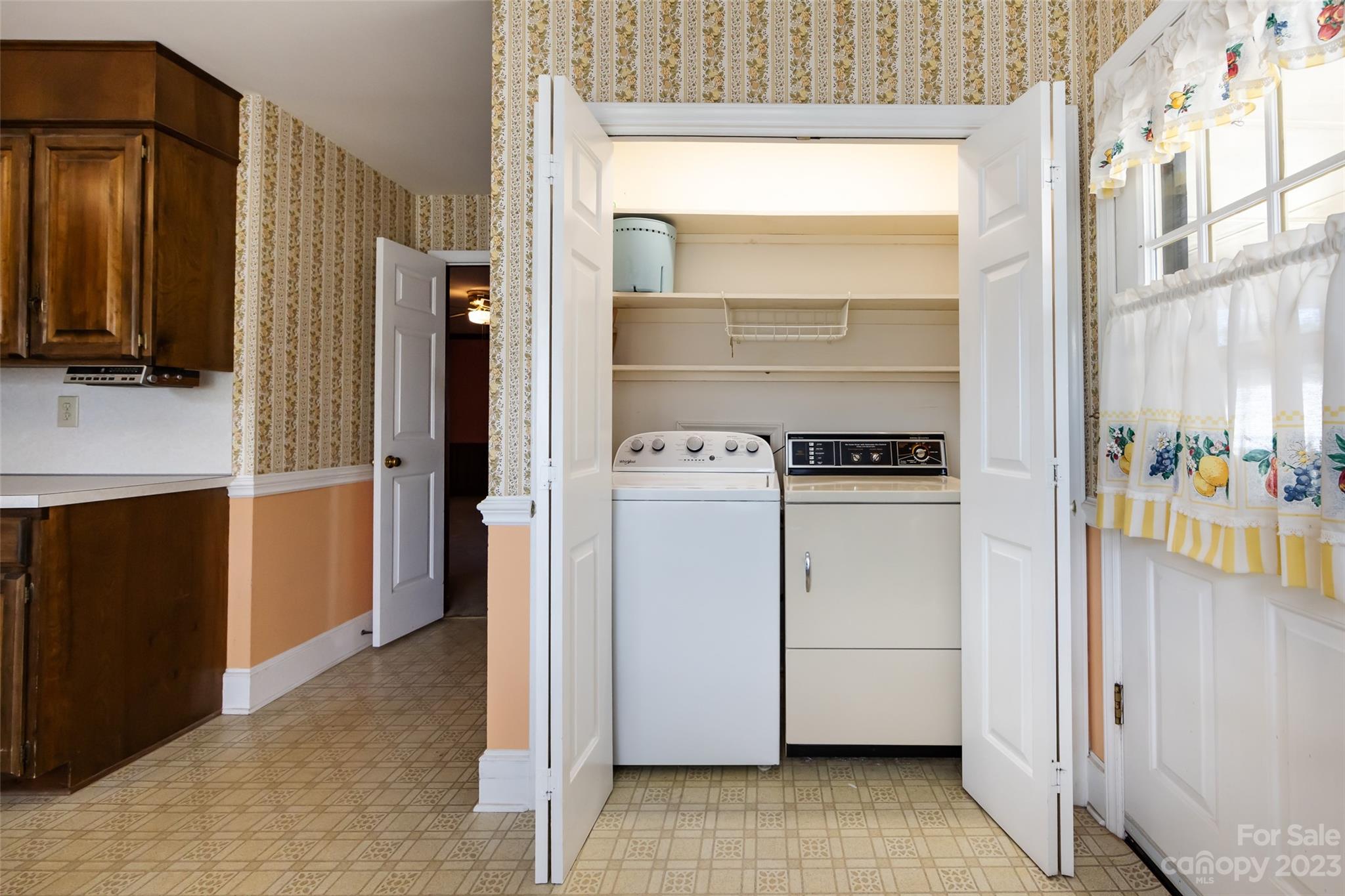 Sherwood Forest - Residential