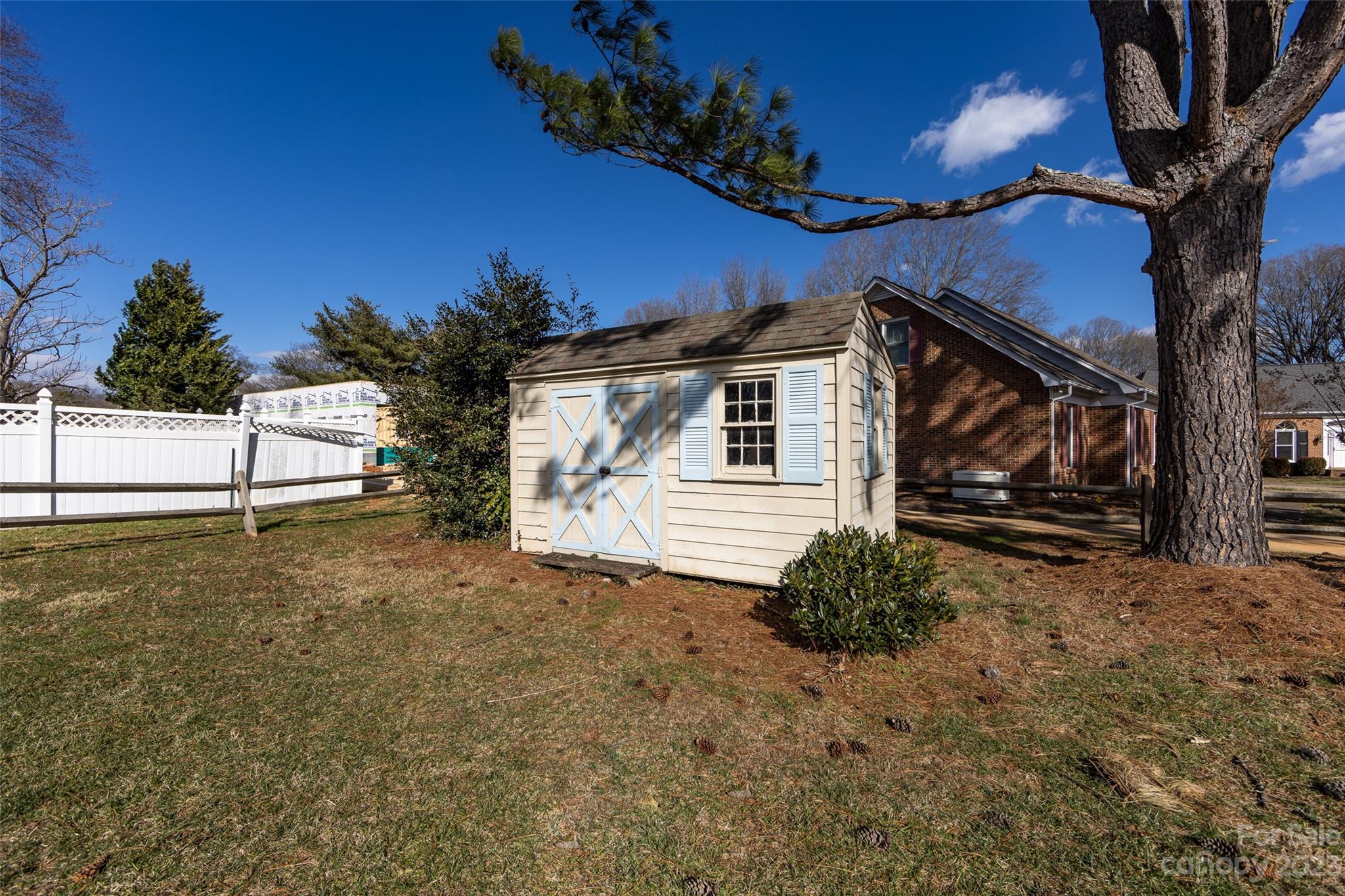 Sherwood Forest - Residential