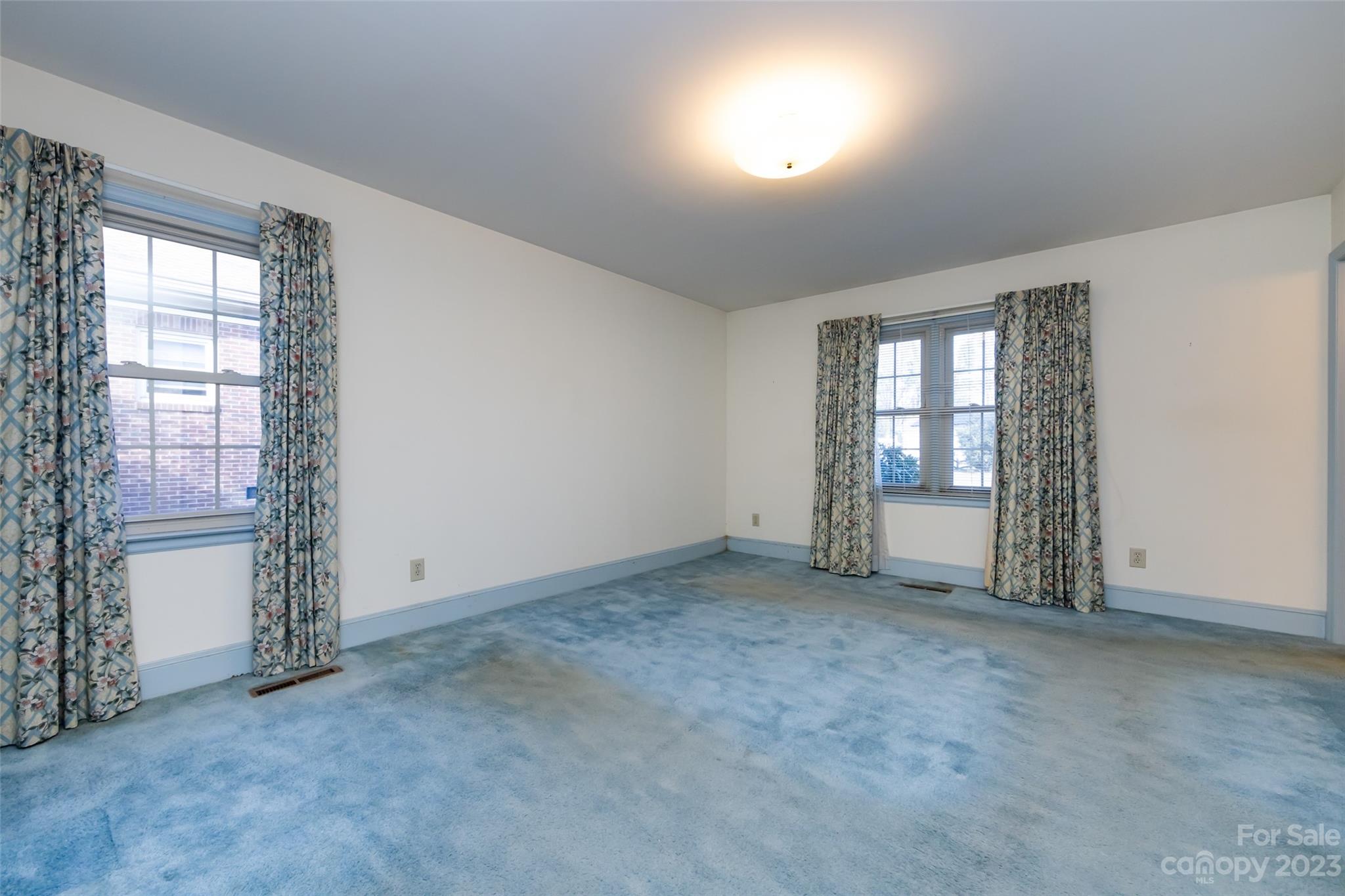 Sherwood Forest - Residential