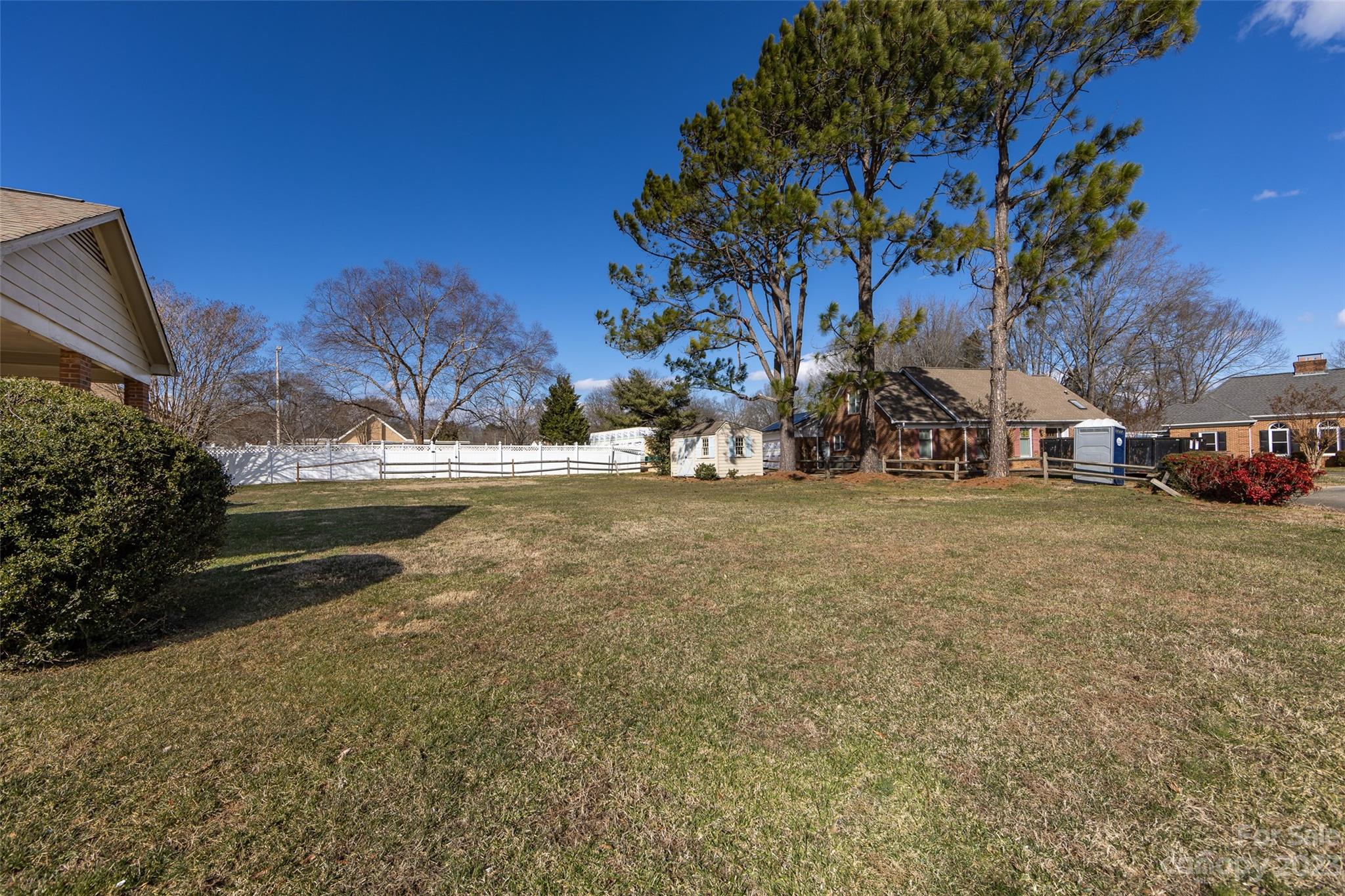 Sherwood Forest - Residential