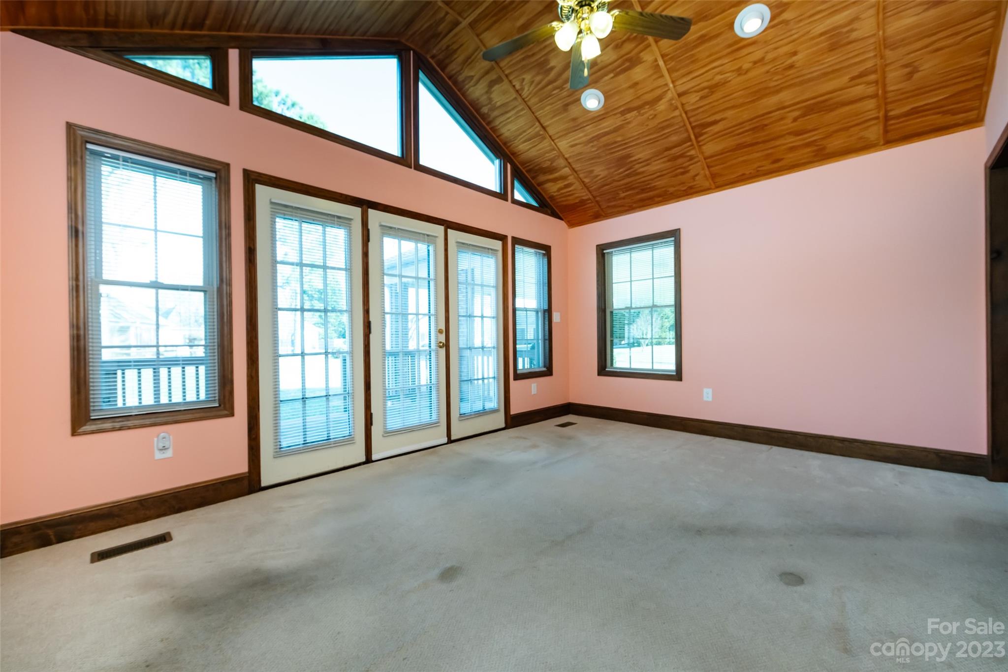 Sherwood Forest - Residential