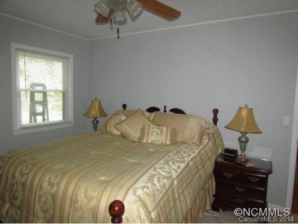 Deer Park Lake - Residential