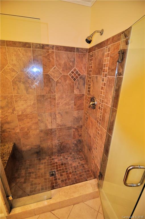 Ragin Estates - Residential