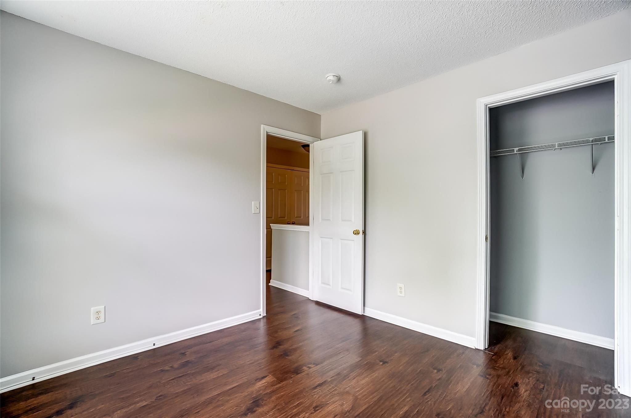 Amber Woods - Residential