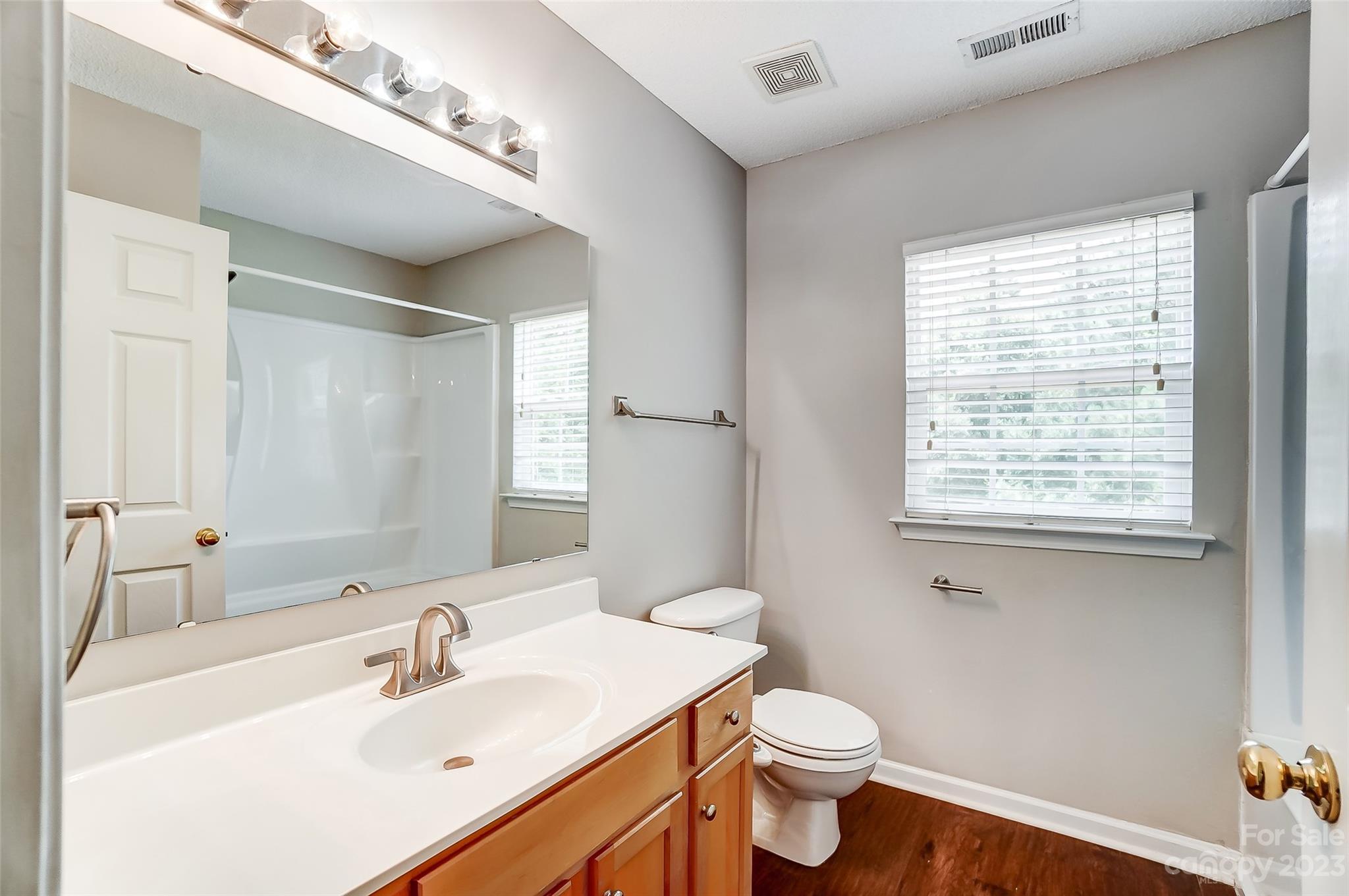 Amber Woods - Residential