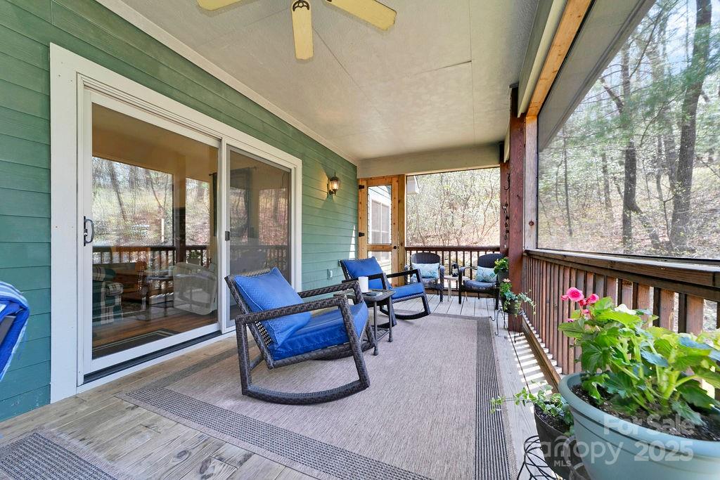 Connestee Falls - Residential