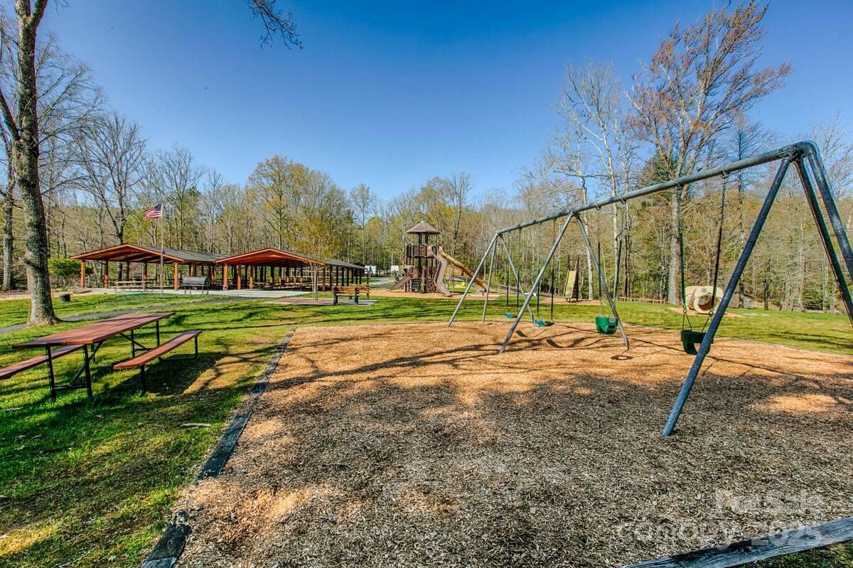 Connestee Falls - Residential