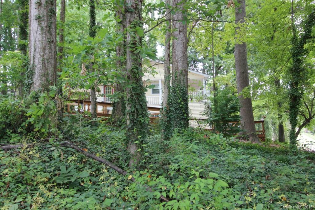 Commodore Peninsula - Land