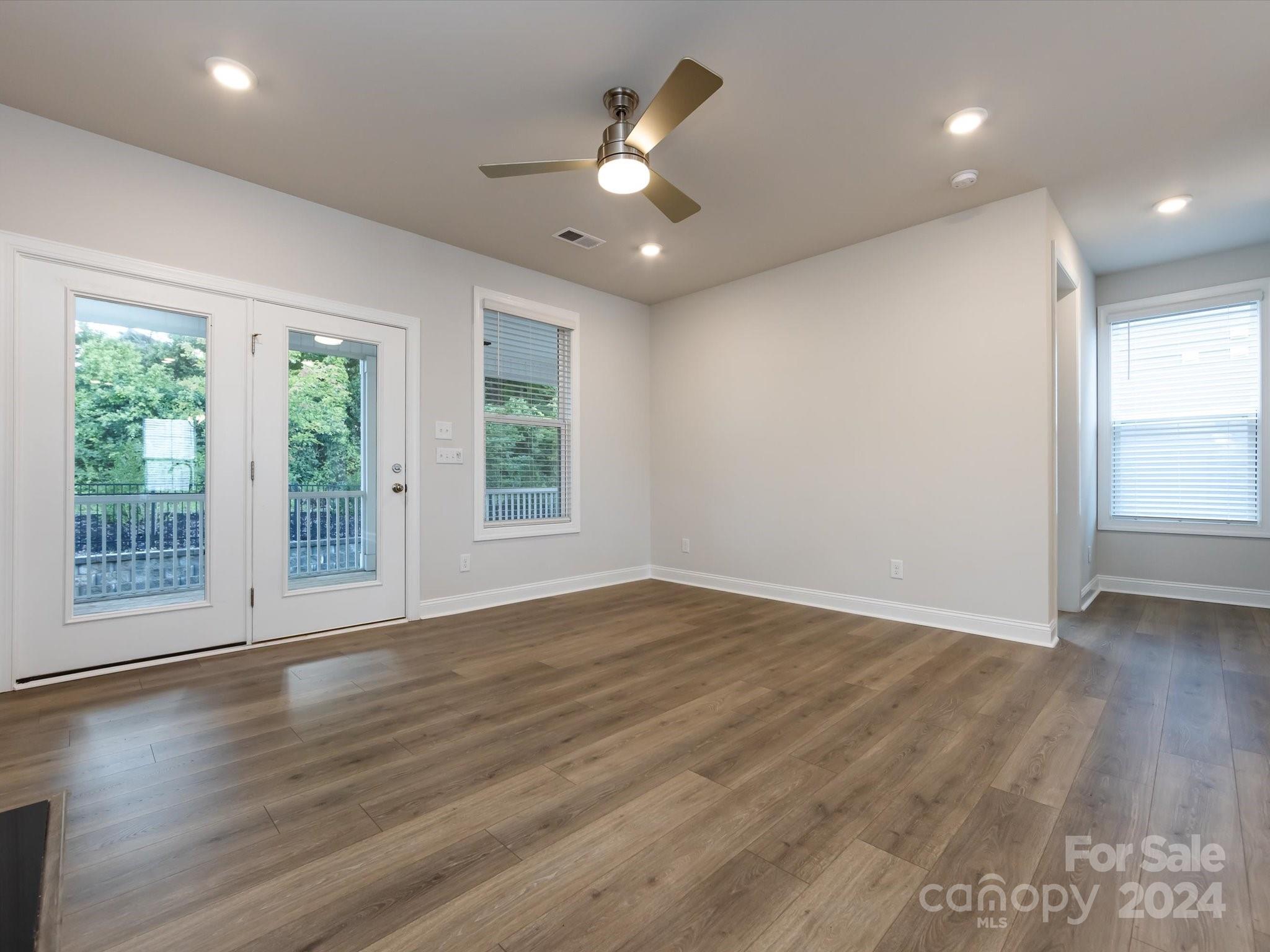 Roseglen - Residential