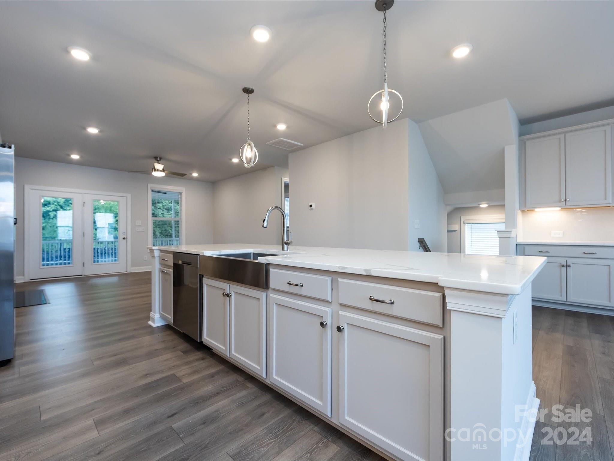 Roseglen - Residential