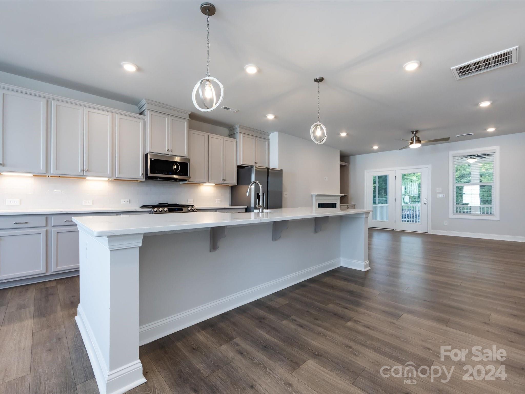 Roseglen - Residential