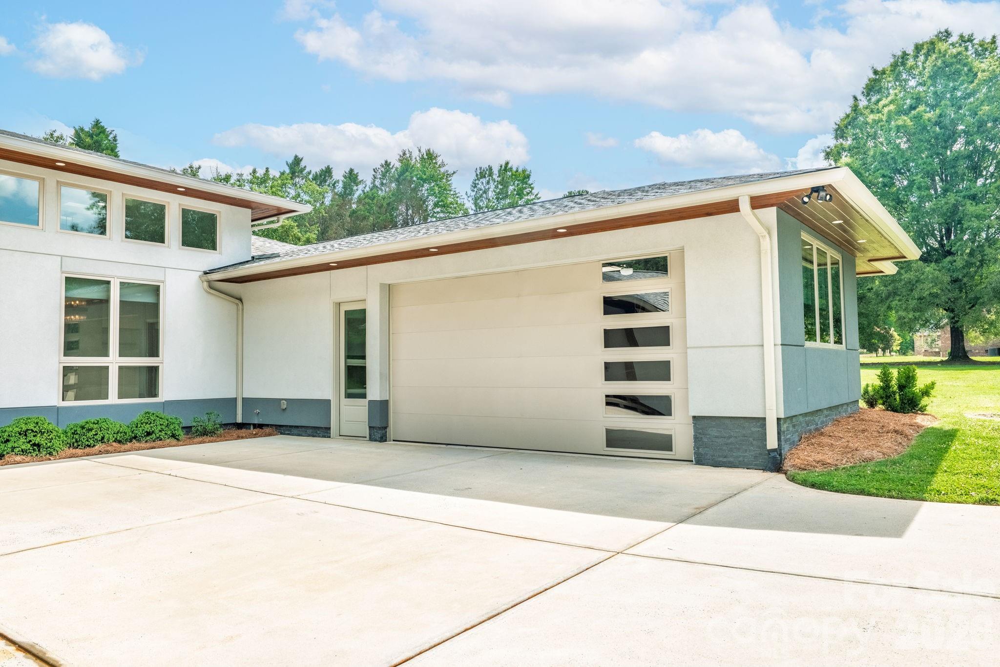 439 Cottonfield Circle